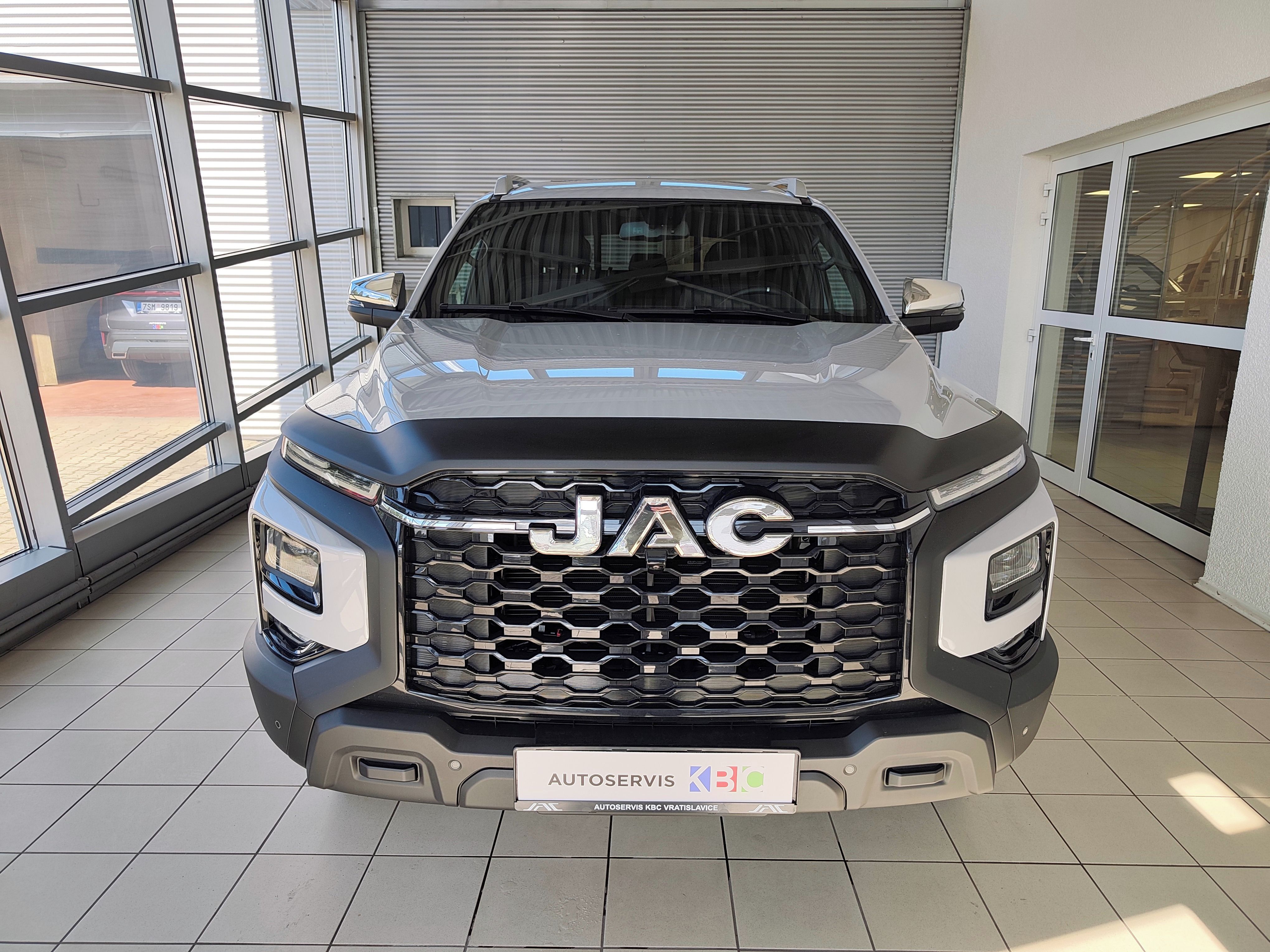 JAC T9, 2,0 TCI 120KW, 4x4 - fotka 6