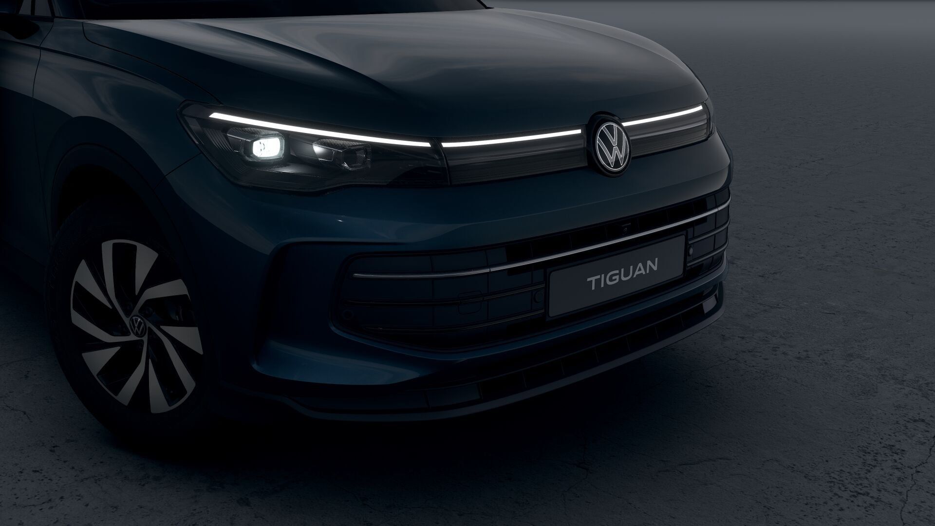 Volkswagen Tiguan, Tiguan People 1,5 eTSI 96 kW - fotka 4