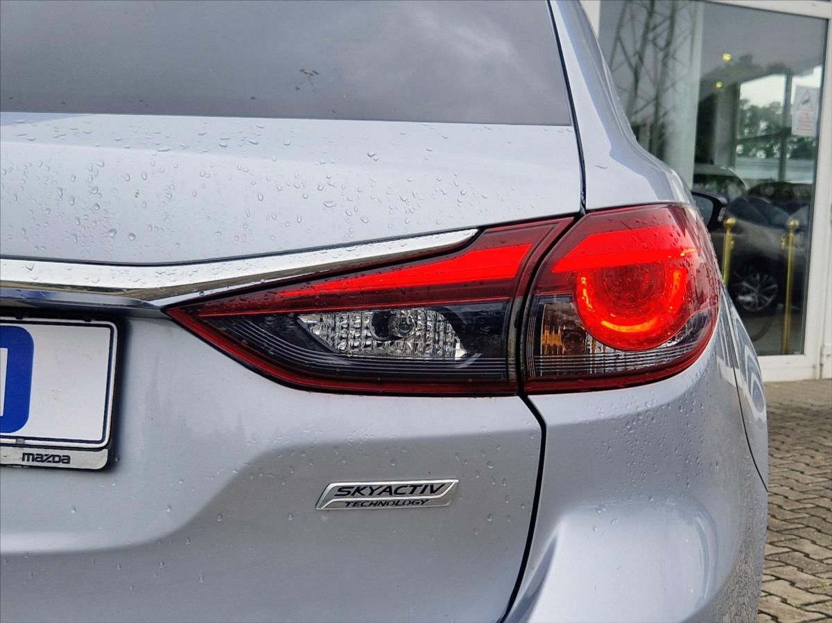 Mazda 6, 2,2 D SKYACTIVE, VÝHŘEV NOSIČ - fotka 5