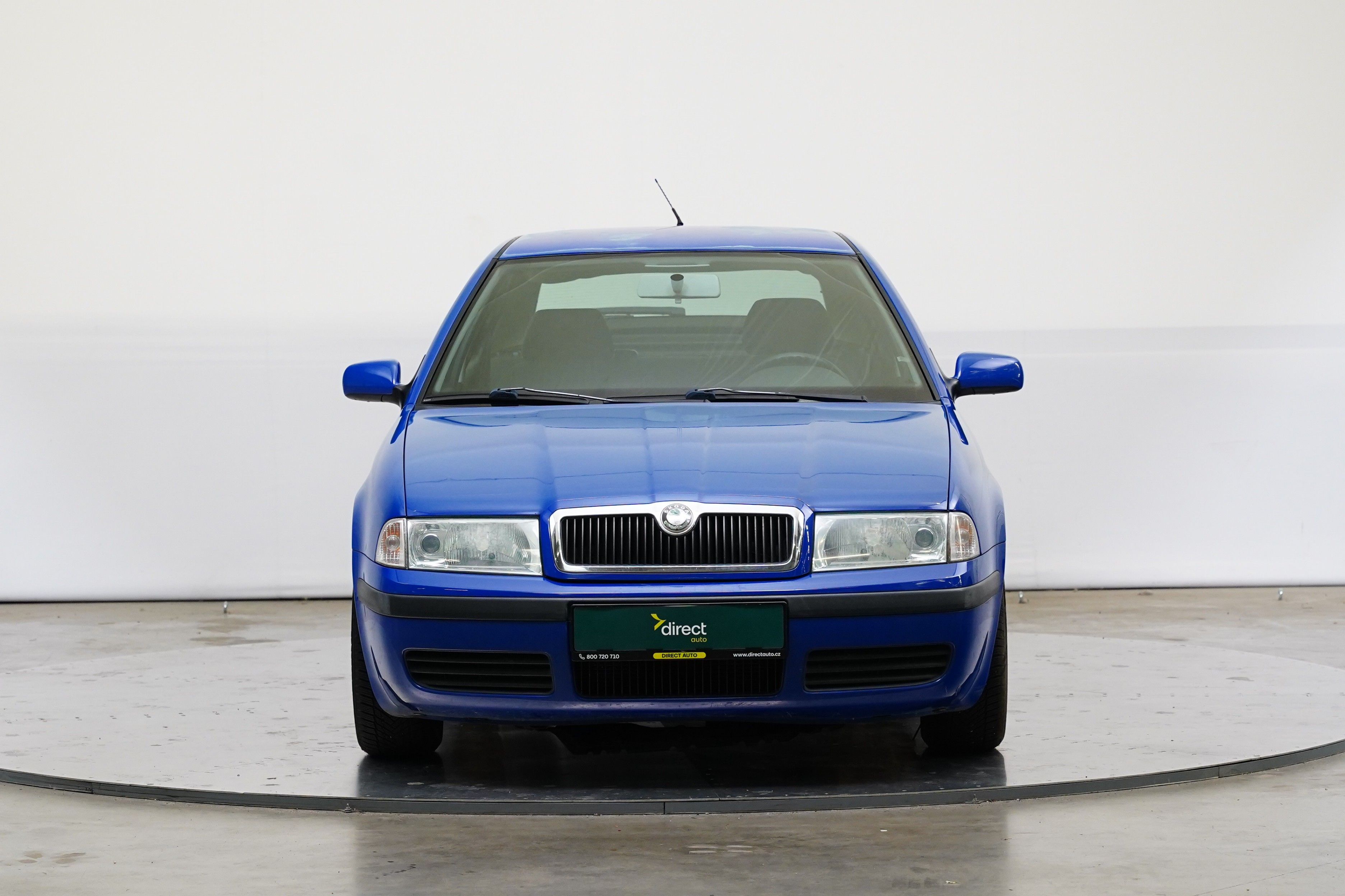 Škoda Octavia, 1.6 MPI 75 kW Tour - fotka 4