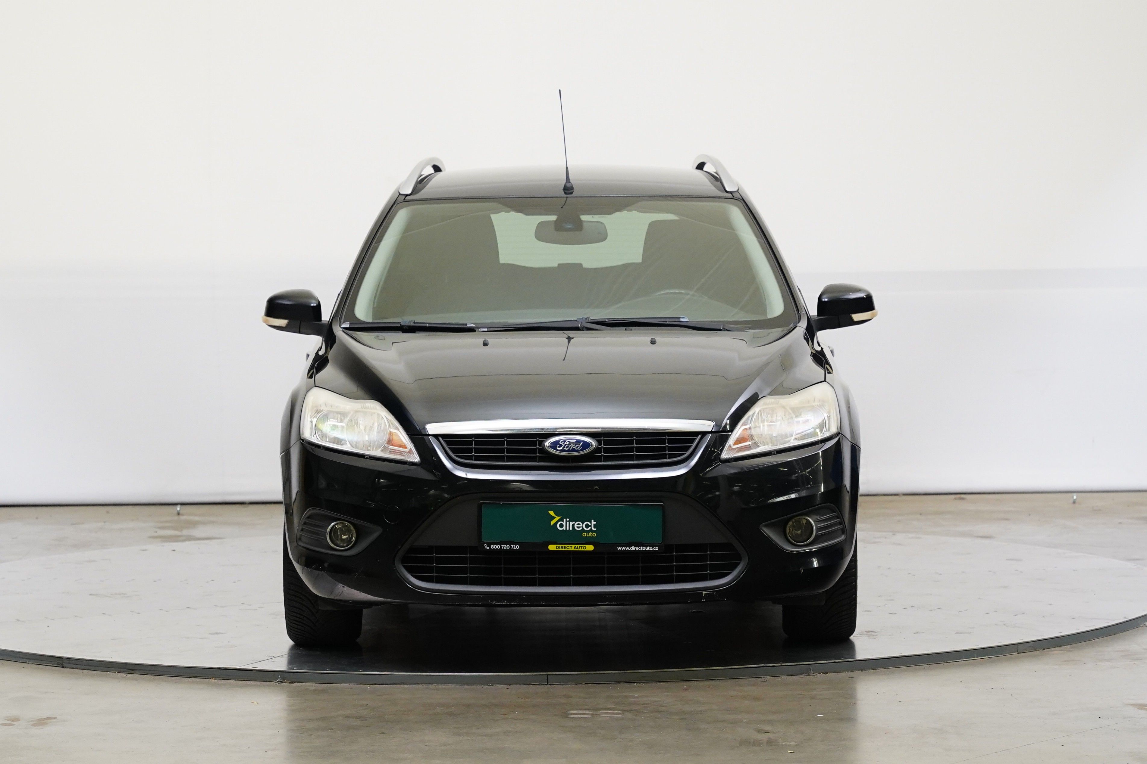 Ford Focus, 1.6 16V 74 kW - fotka 4