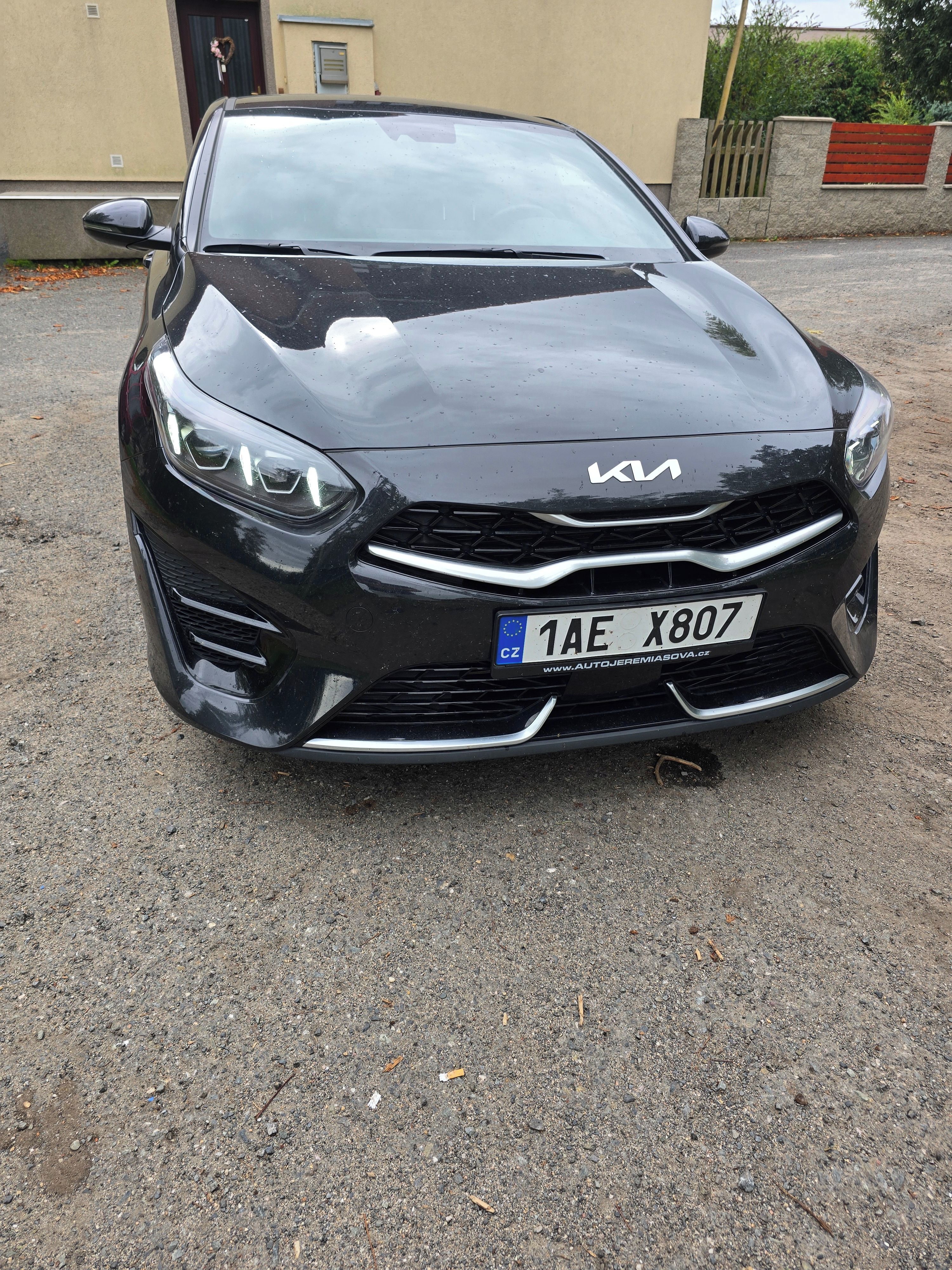 Kia ProCeed, Kia ProCeed 1 5 T-GDi GPF 7 DC