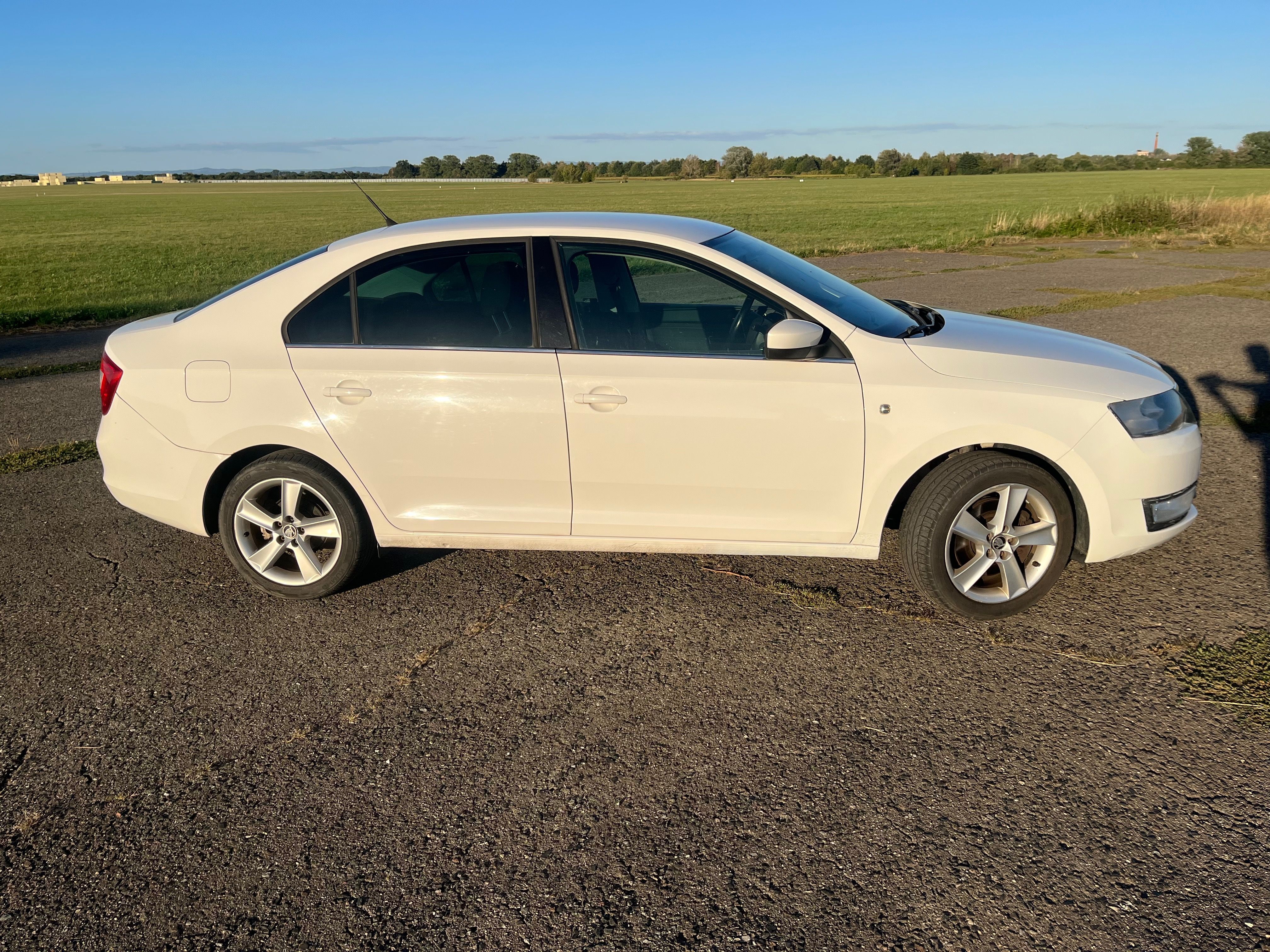 Škoda Rapid - fotka 6