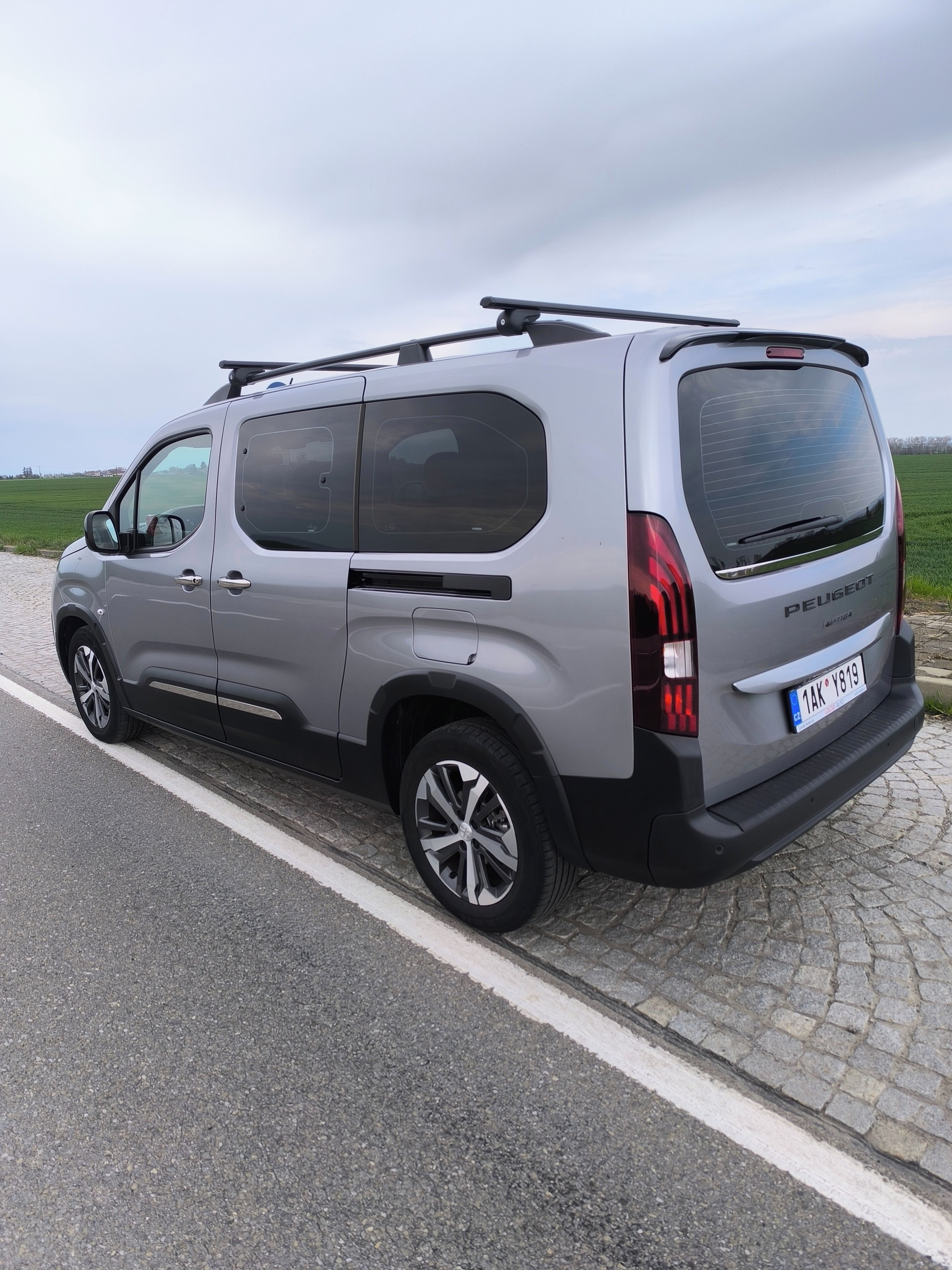 Peugeot Rifter, 1.5 HDI,96 KW/130 koni.7 mist - fotka 2