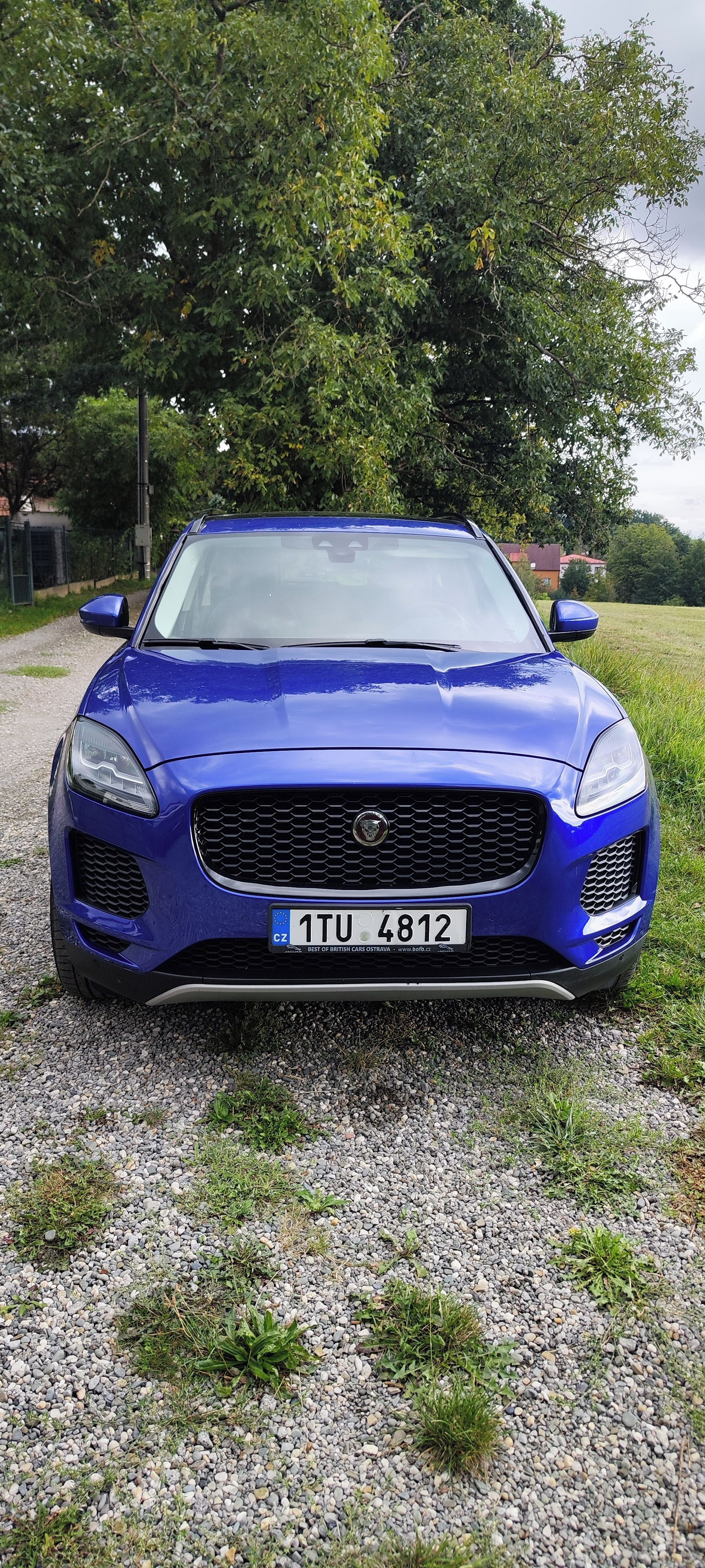 Jaguar E-Pace, CZ, 1.majitel, 65.000km - fotka 2