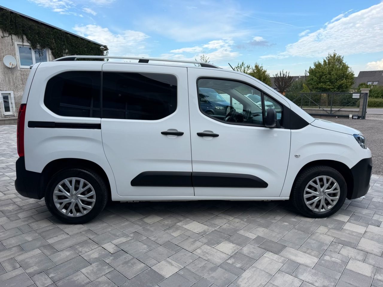 Citroën Berlingo, 1.5BHDi 100 Live Pack 1.Maj CZ - fotka 5