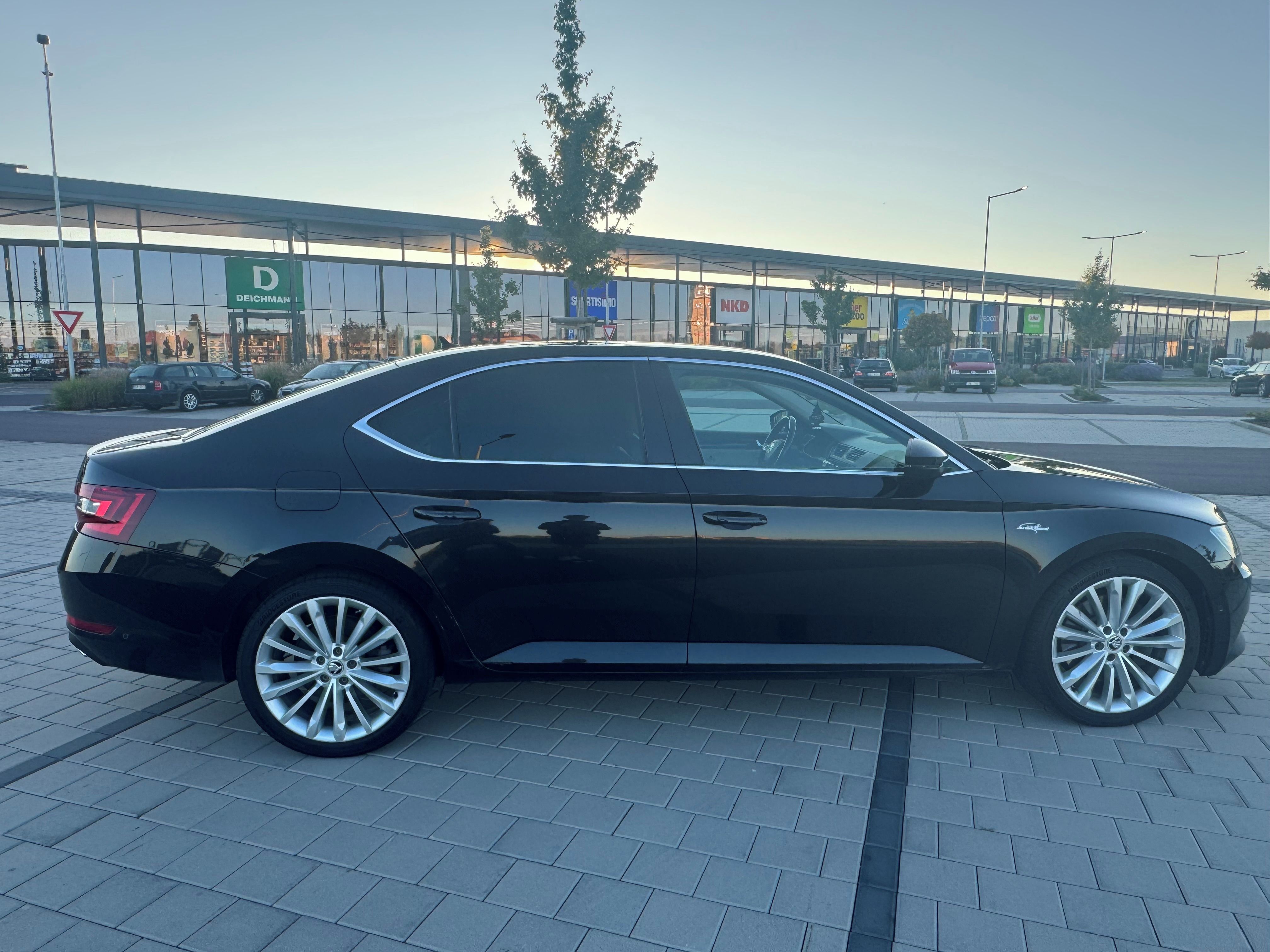 Škoda Superb, Škoda Superb, L&K 2.0 TSI 206k - fotka 4