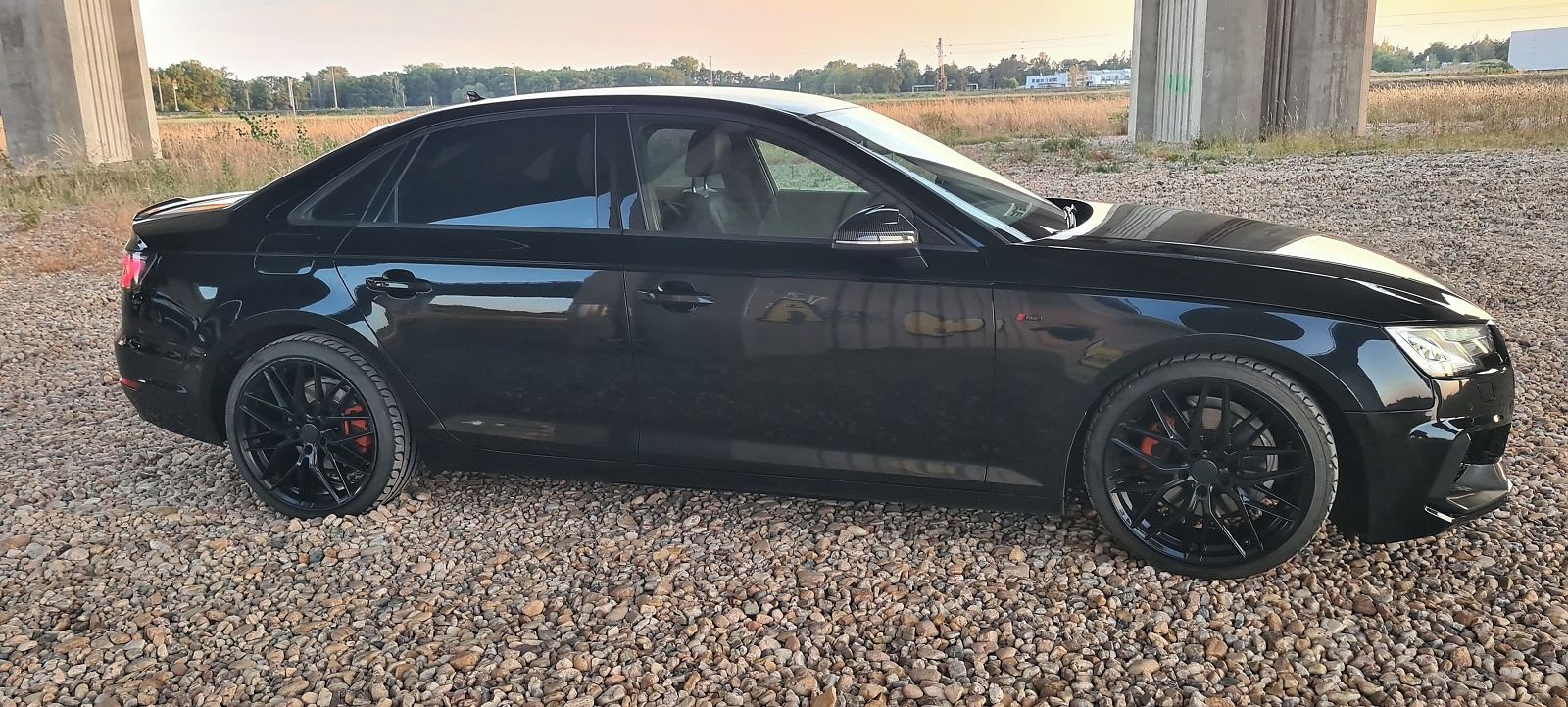 Audi A4, Sedan - fotka 2