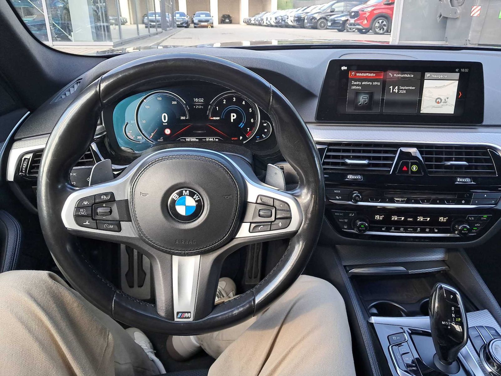 BMW Řada 5, 530e iPerformance, Automat - fotka 3
