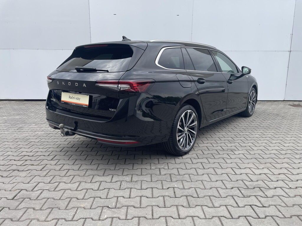 Škoda Superb, DSG 2.0 TDi 142 kW - fotka 2