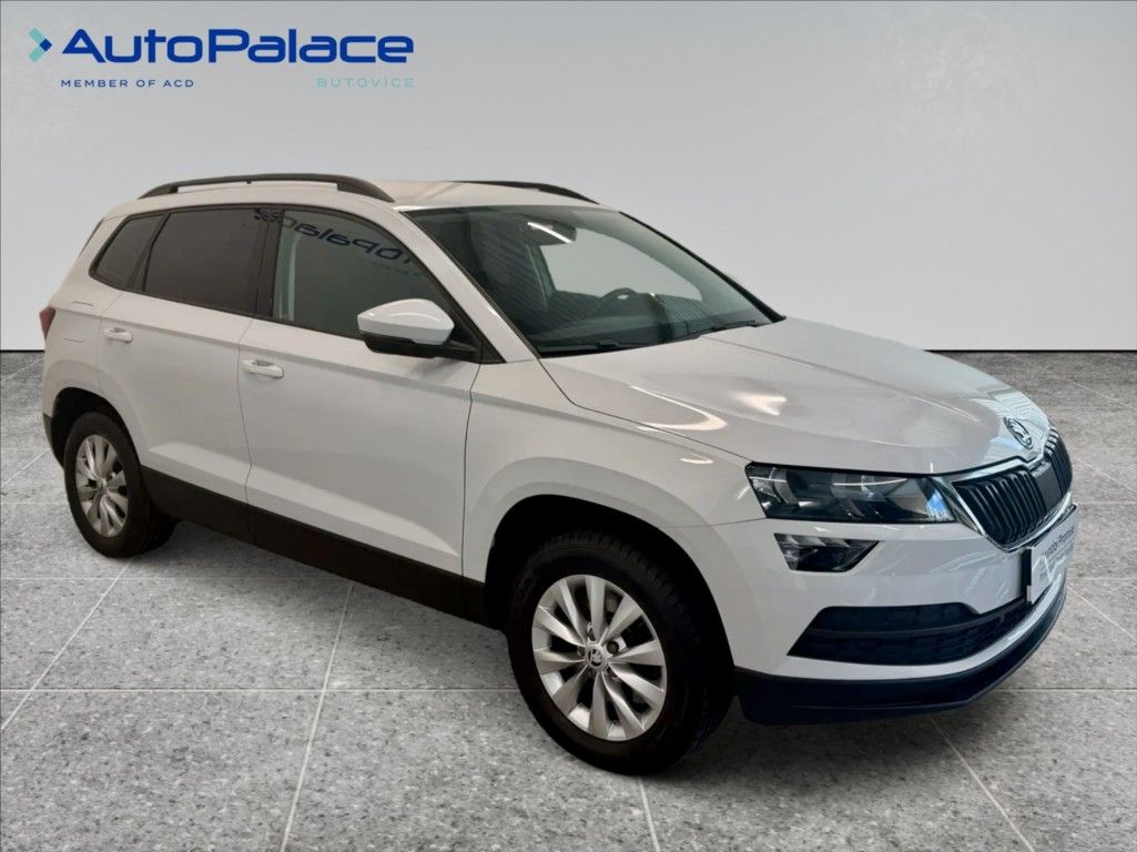 Škoda Karoq, 2,0   110 kw, 4x4, AUTOMAT - fotka 3