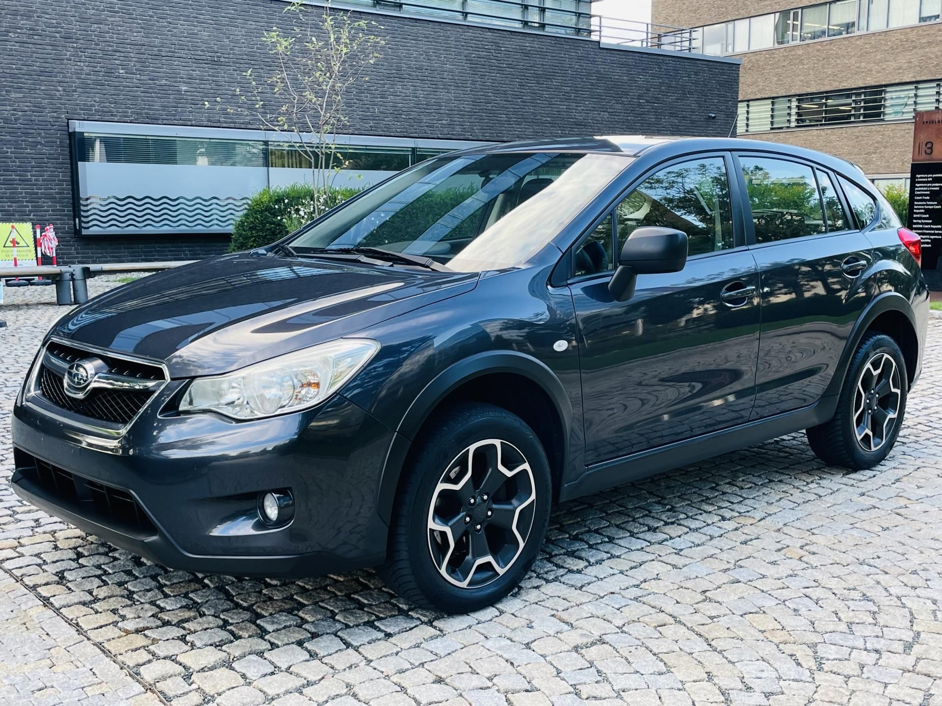 Subaru XV, 2.0i 4x4 MANUÁL SERVISKA - fotka 5
