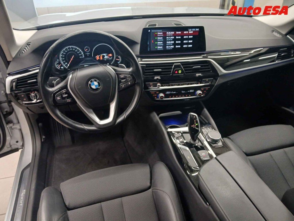 BMW Řada 5, 2.0xd 520 XDrive,2.maj,ČR - fotka 3