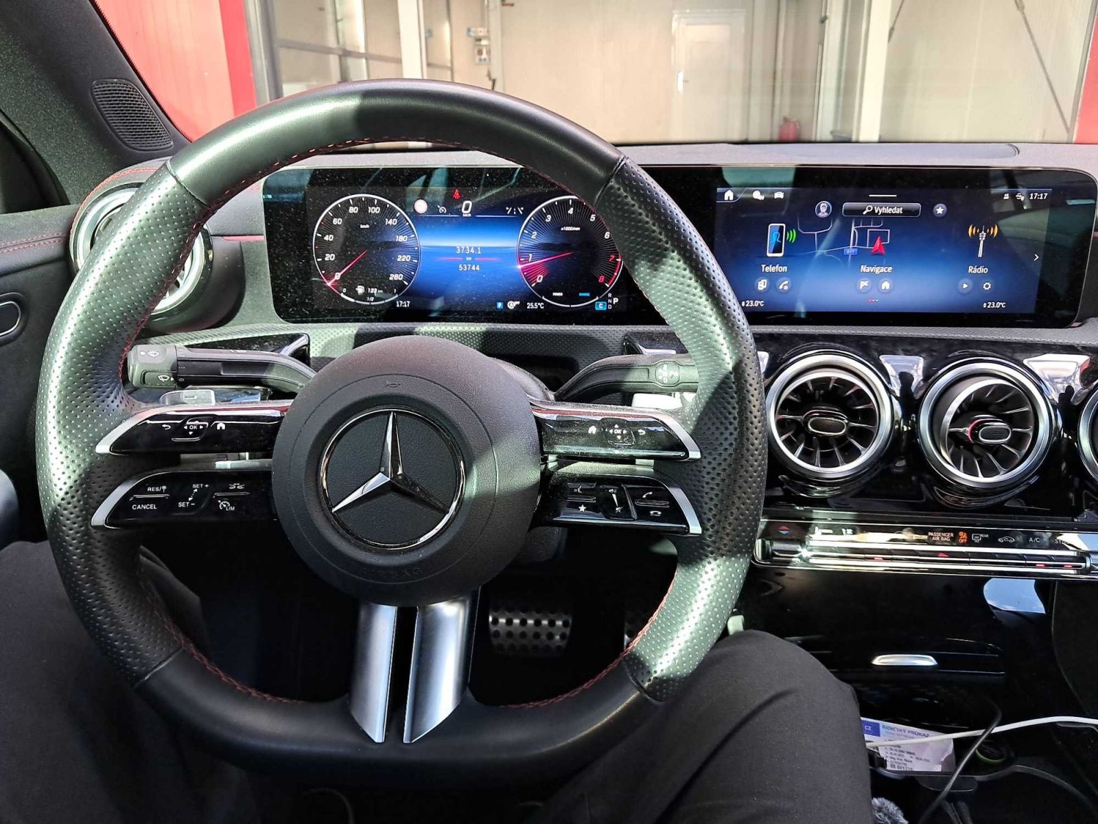 Mercedes-Benz CLA, 200, Automat, ČR,1.maj - fotka 3
