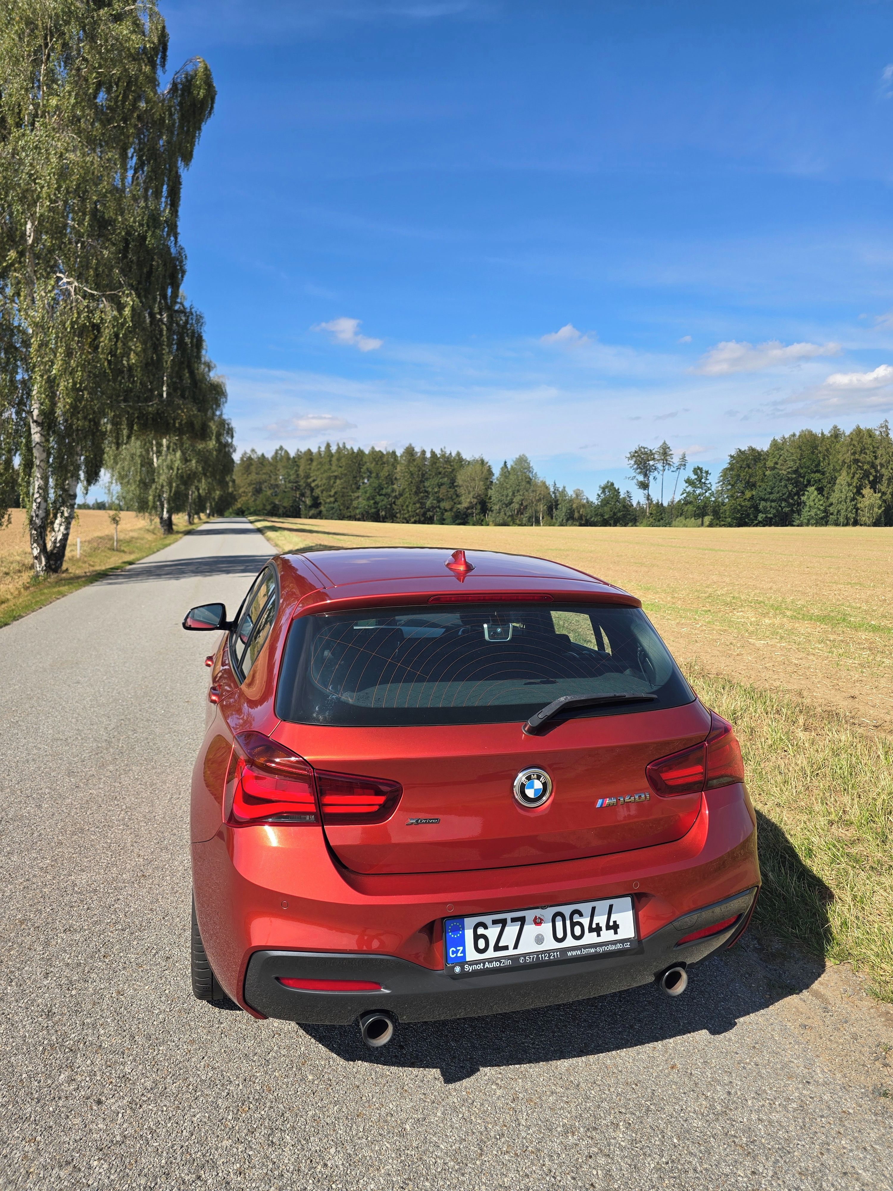 BMW Řada 1, BMW M140i Xdrive - fotka 5