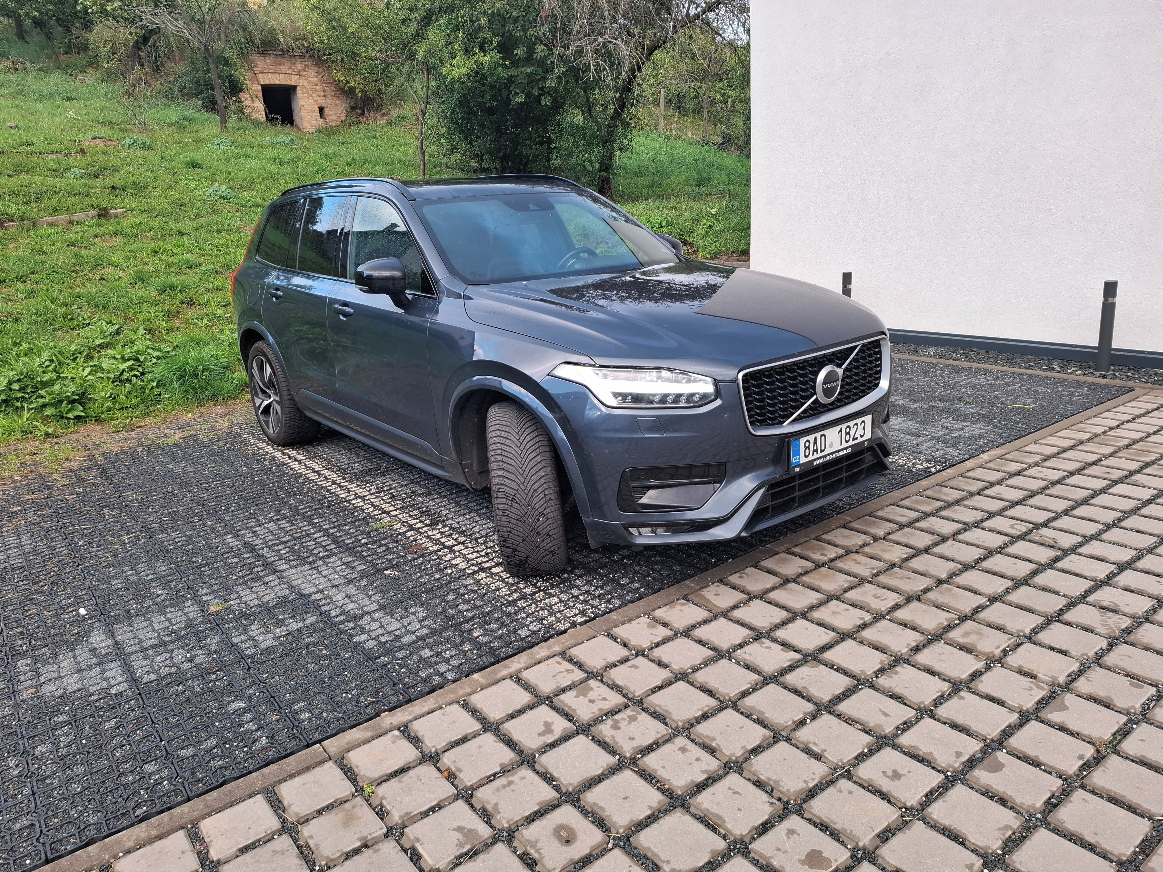 Volvo XC90, Prodám Volvo XC 90 B5 2020 AWD