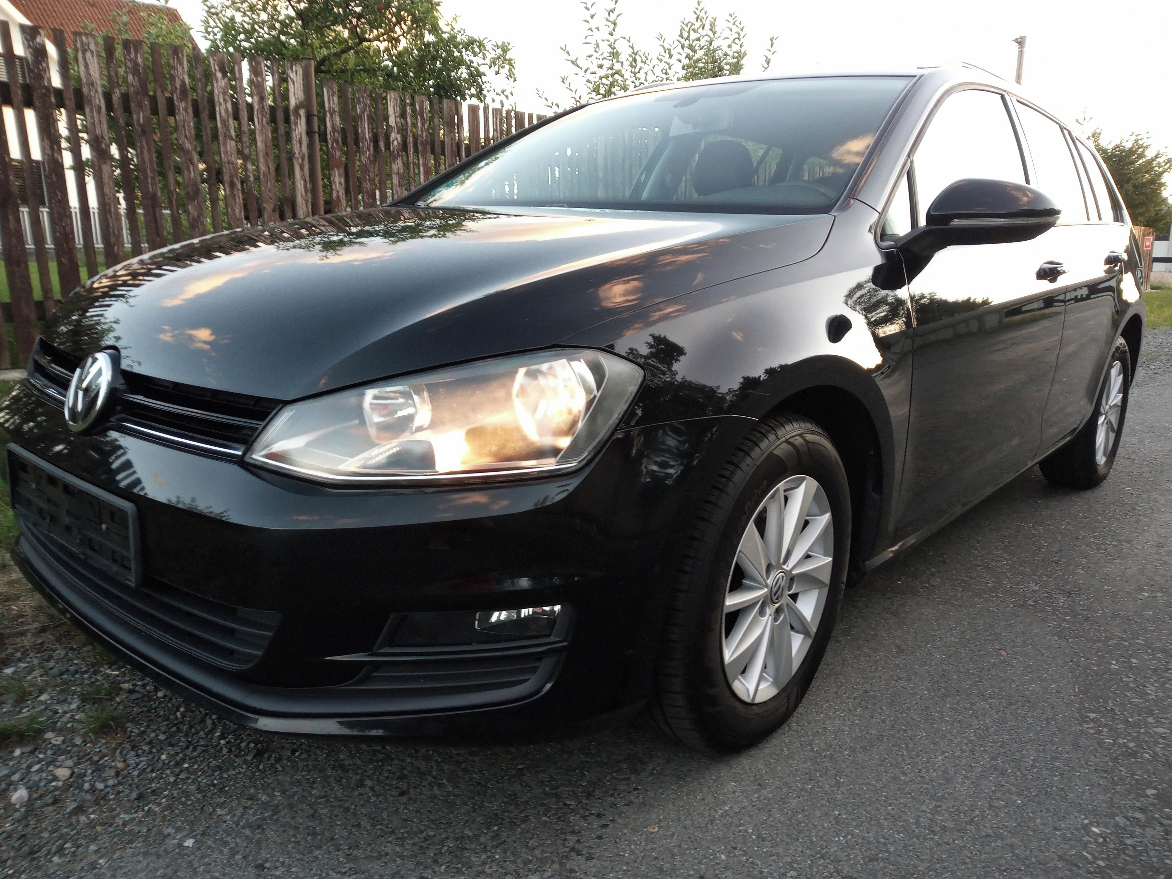 Volkswagen Golf, 1,2 TSI 77kw Nová STK! - fotka 3