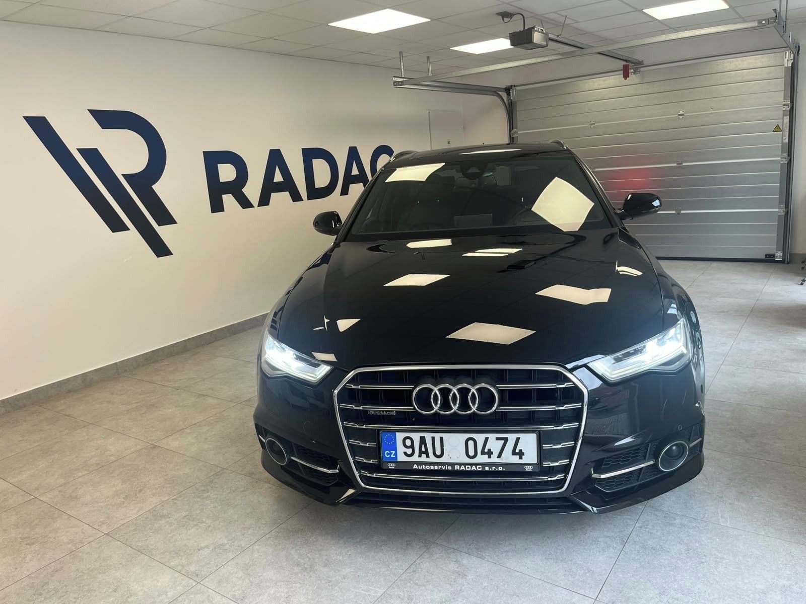 Audi A6 Avant, 3.0 TDI Quattro Kombi - fotka 5