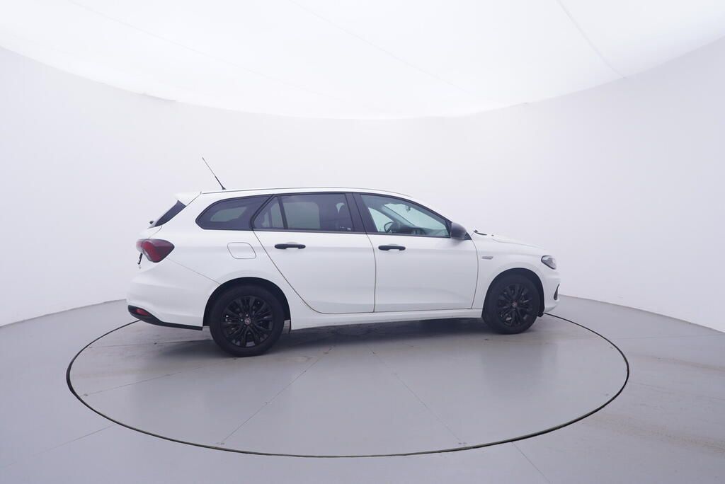 Fiat Tipo, Street 1.4 16V 70 kW - fotka 6