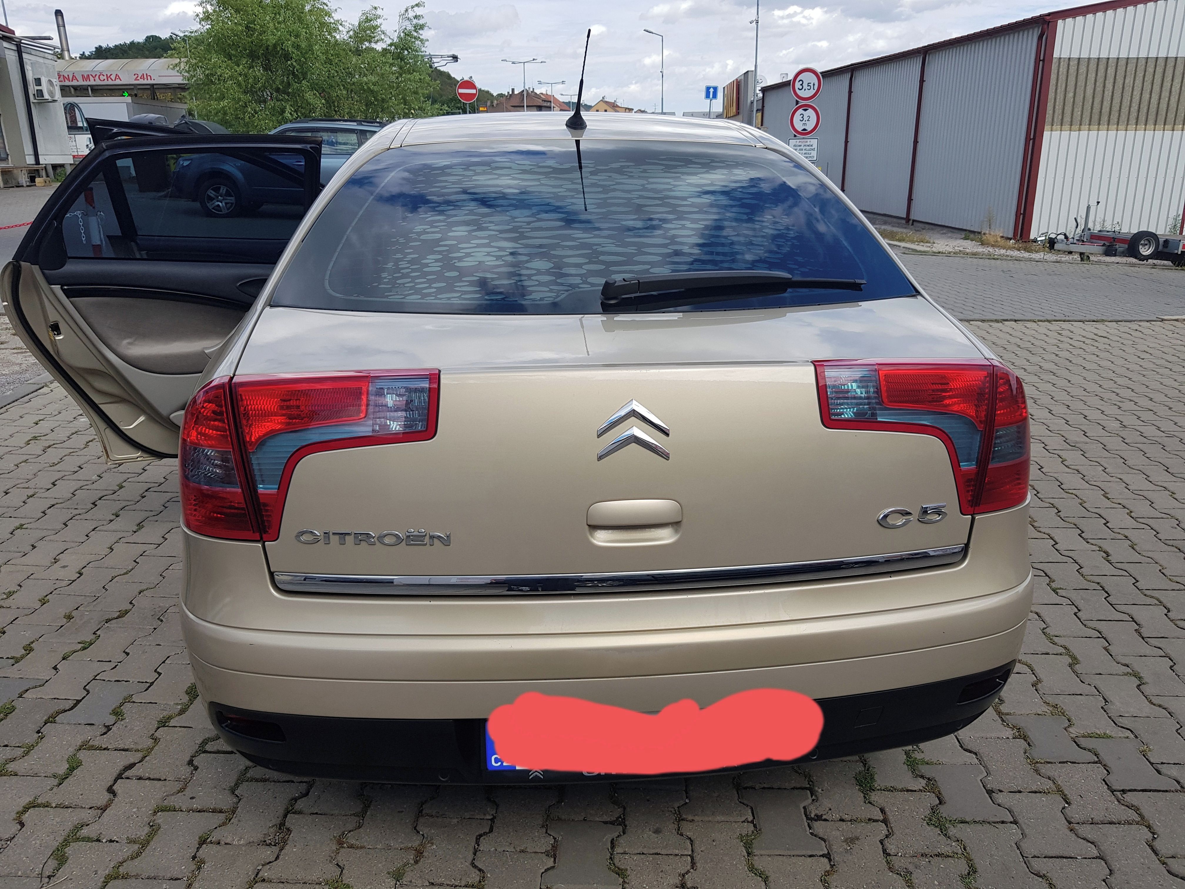 Citroën C5, Citroen C5 2.0 16V - fotka 3