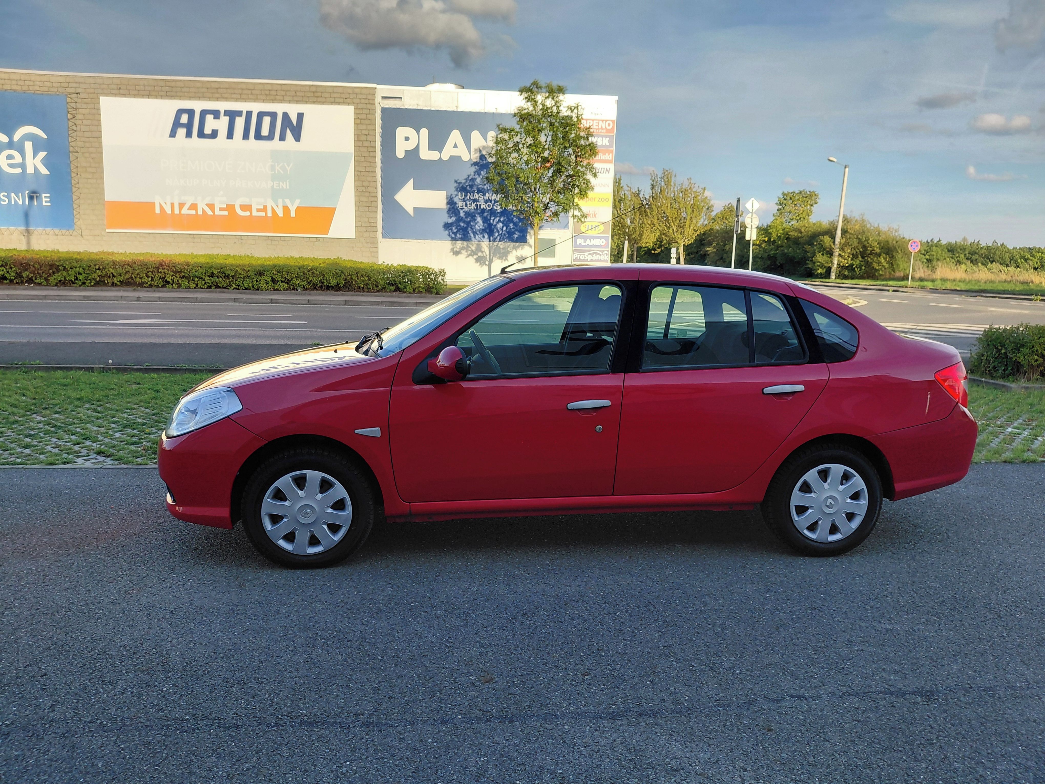 Renault Thalia, 1.2i 55KW 1.MAJ,EXTRA PĚKNÉ!! - fotka 4