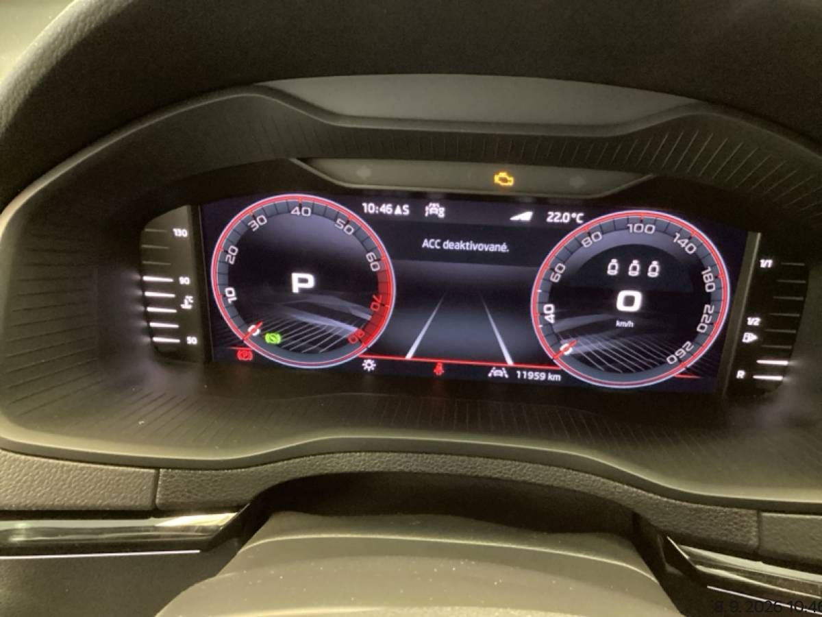 Škoda Karoq, Sportline 2,0 TSI 140kW DSG7 4 - fotka 5