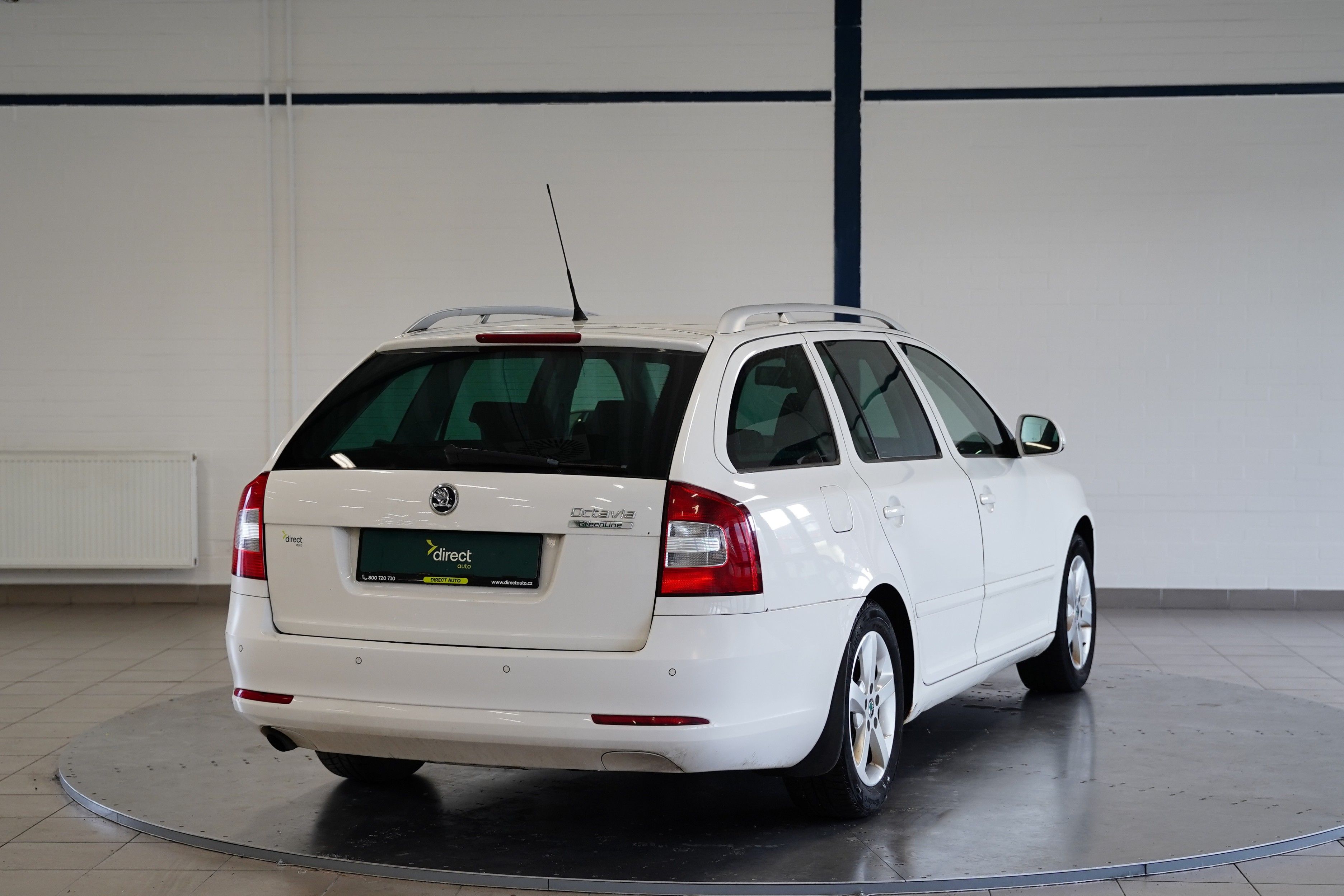 Škoda Octavia, 1.6 TDI 77kW Ambition - fotka 3