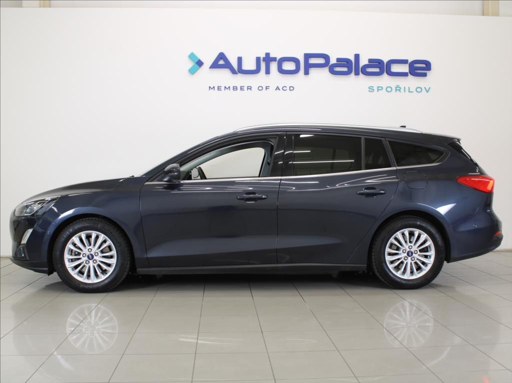 Ford Focus, 1,5 EB 110kW AT Titan.X 1.maj. - fotka 5