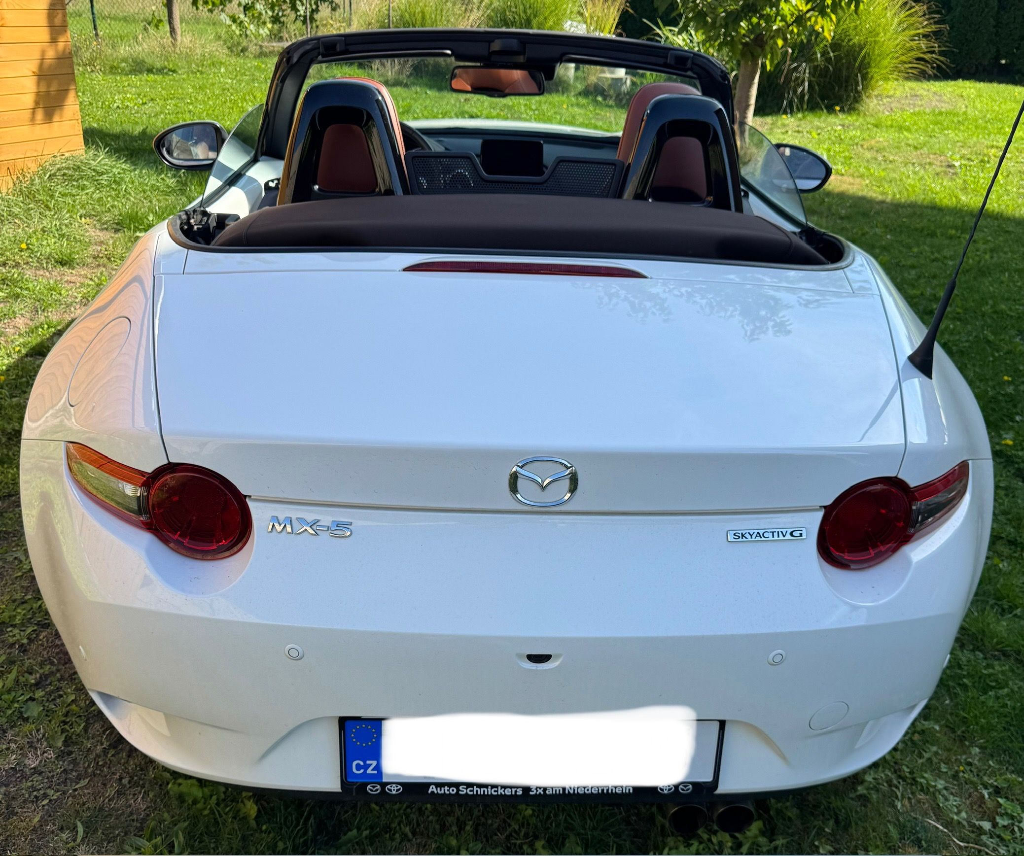 Mazda MX-5, 2.0 kazari 135 kw - fotka 6