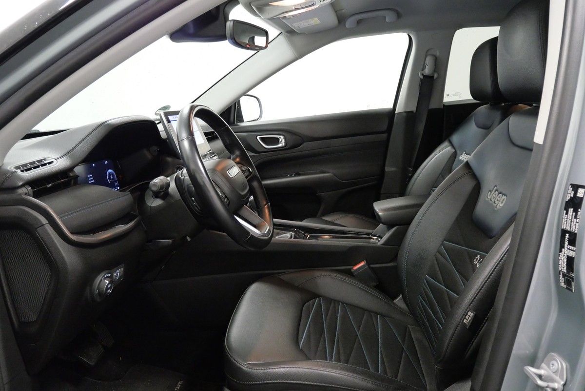 Jeep Compass, 1,5 110kW - fotka 5