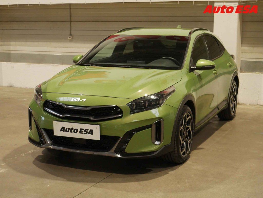 Kia XCee´d, 1.5 T-GDI,ČR,LED,navi - fotka 3