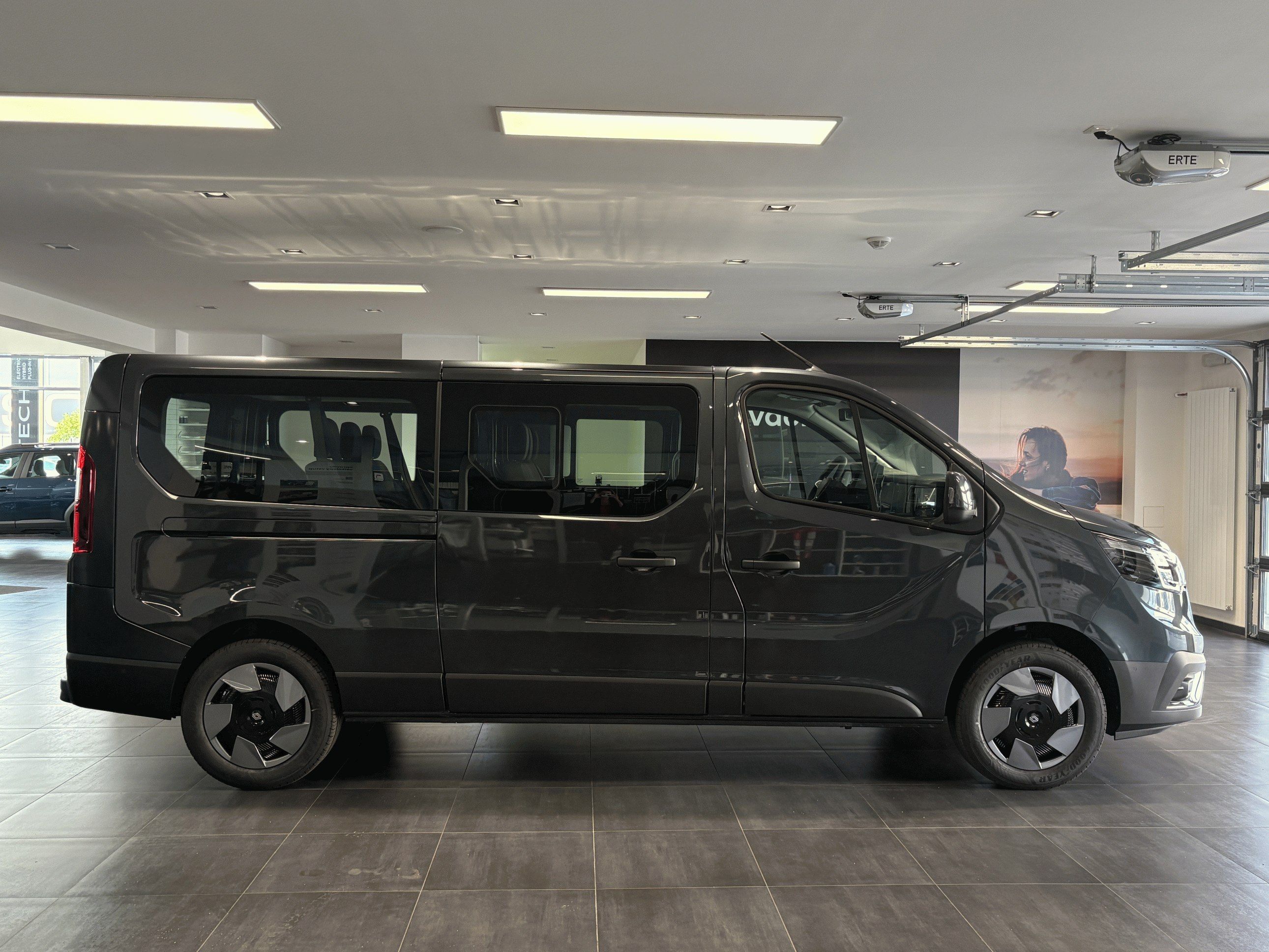 Renault Trafic, L2 Equilibre Blue dCi 170 EAG9 - fotka 5
