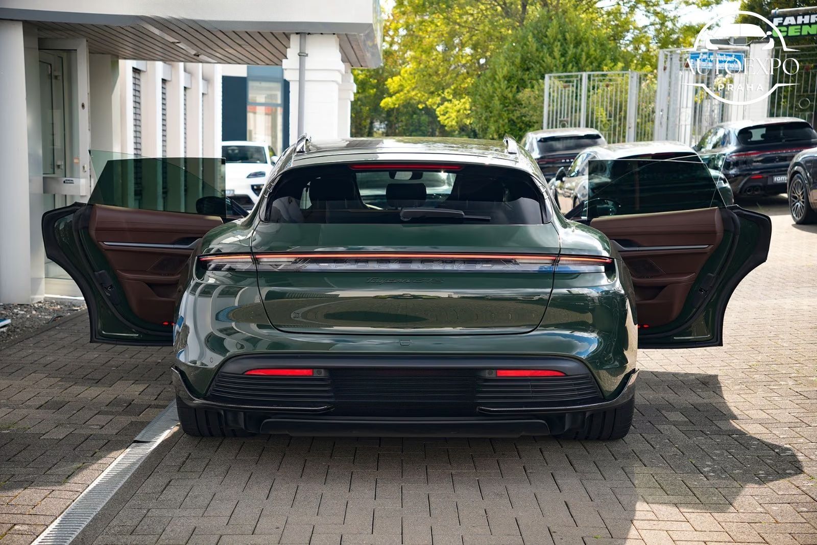 Porsche Taycan, GTS Sport Turismo * - fotka 6