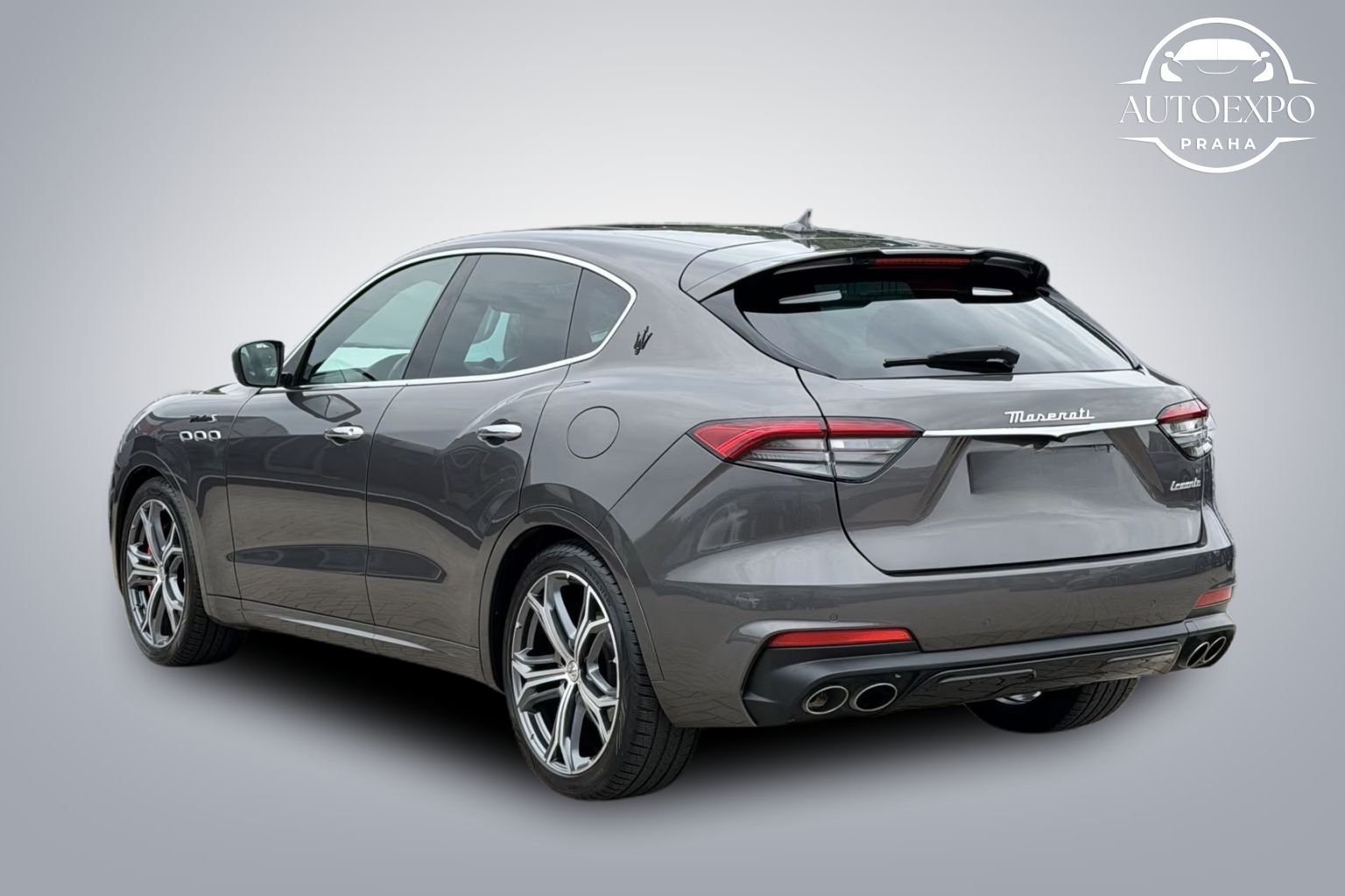 Maserati Levante, Modena S Nerissimo*PANORAMA - fotka 5