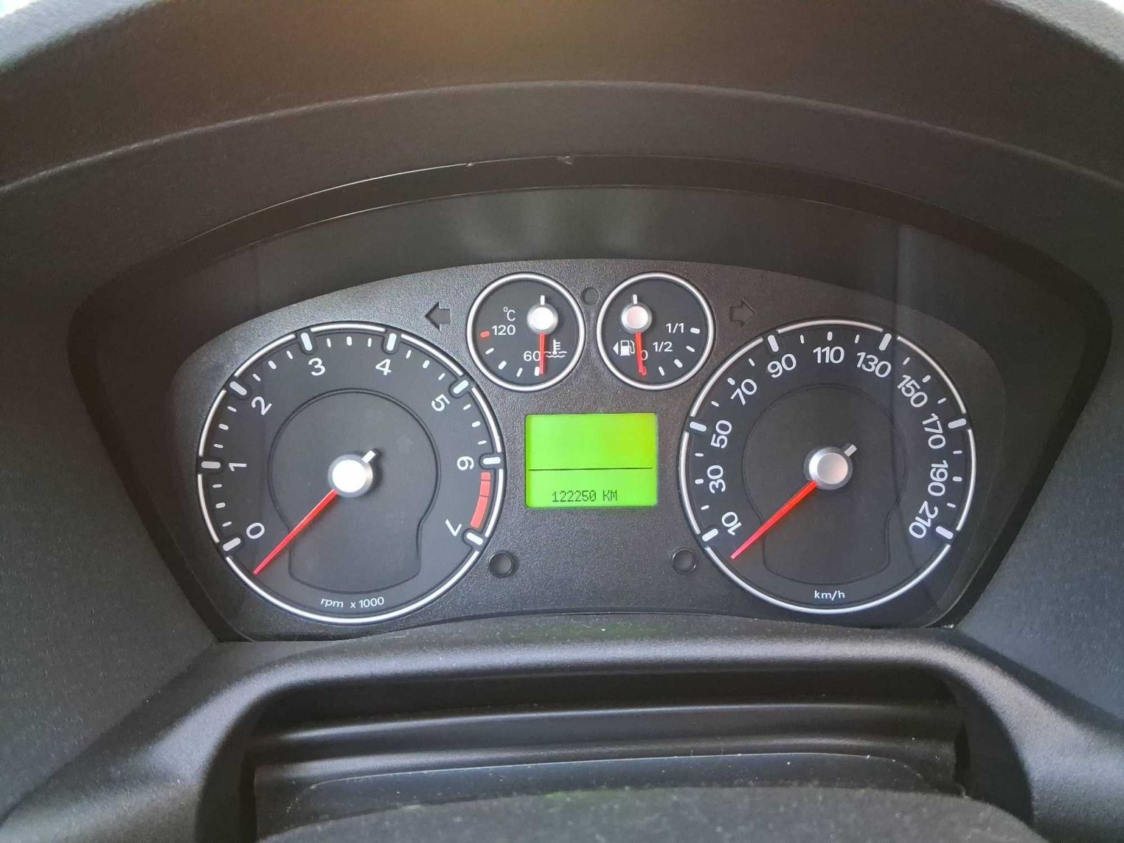Ford Fusion, 1.4, po STK, jezdí výborně - fotka 3