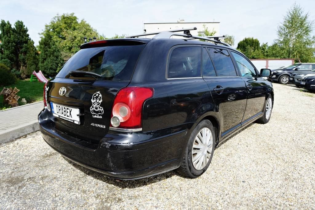 Toyota Avensis, 2,4 16V 120 kW - fotka 4