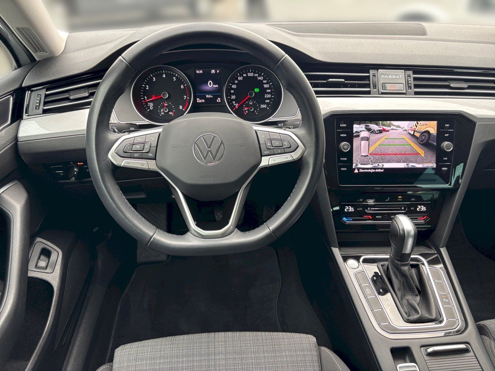 Volkswagen Passat Variant, 1,5 TSI / 110 kW Business DSG - fotka 5
