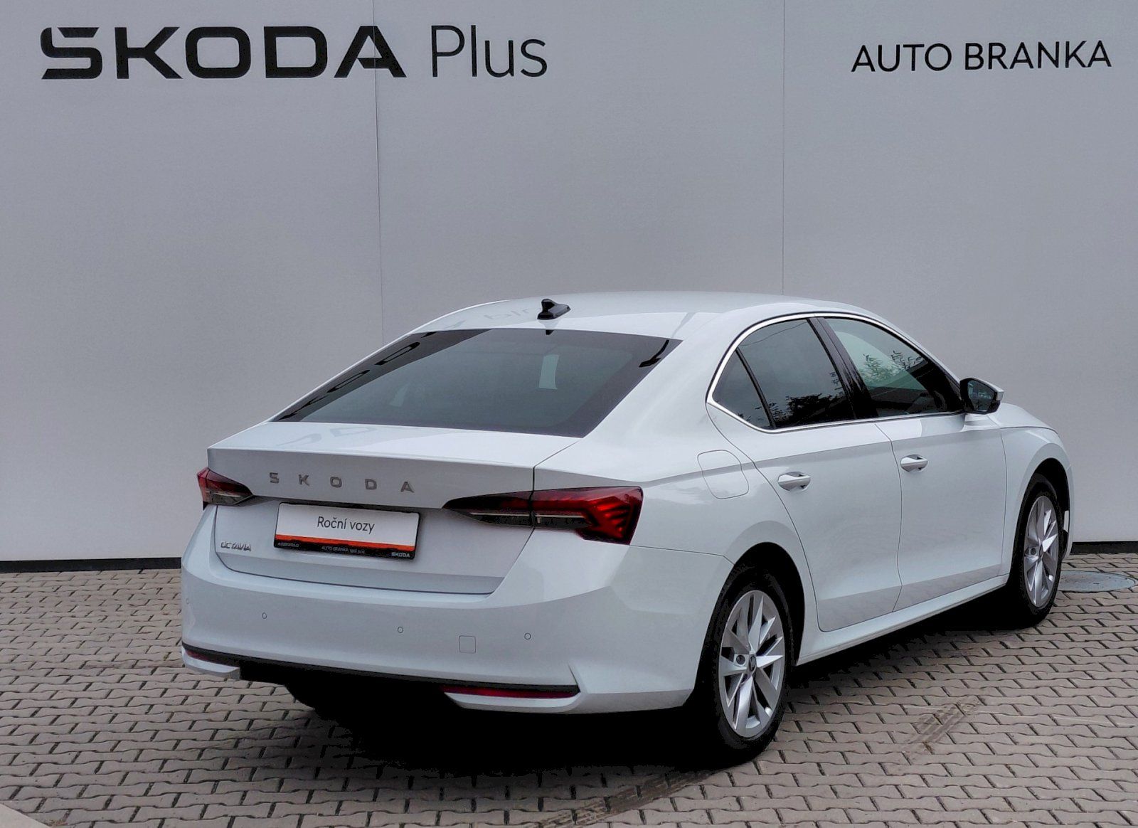 Škoda Octavia, 1.5 TSI 85 KW TOP SELECTION - fotka 2