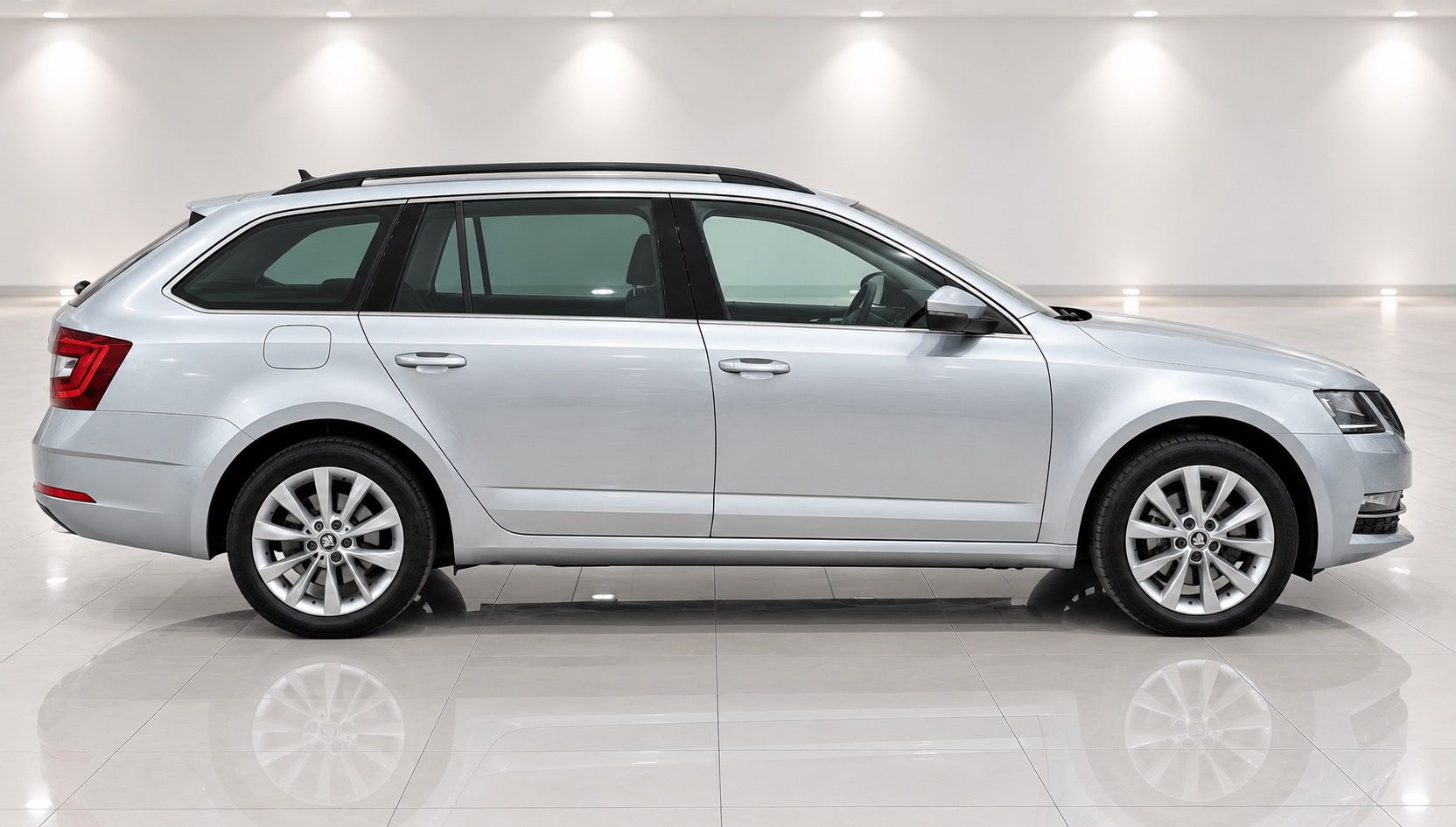 Škoda Octavia, 2.0 TDI 110 kW | 2017 | SERVIS - fotka 4
