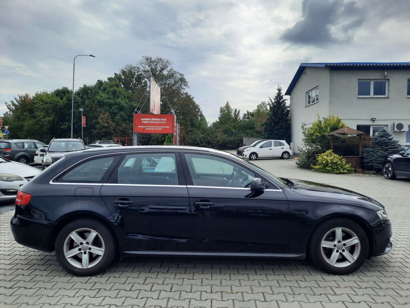 Audi A4 Avant, 2.0TDi *AUTOKLIMA*VYHŘEV*ESP - fotka 4