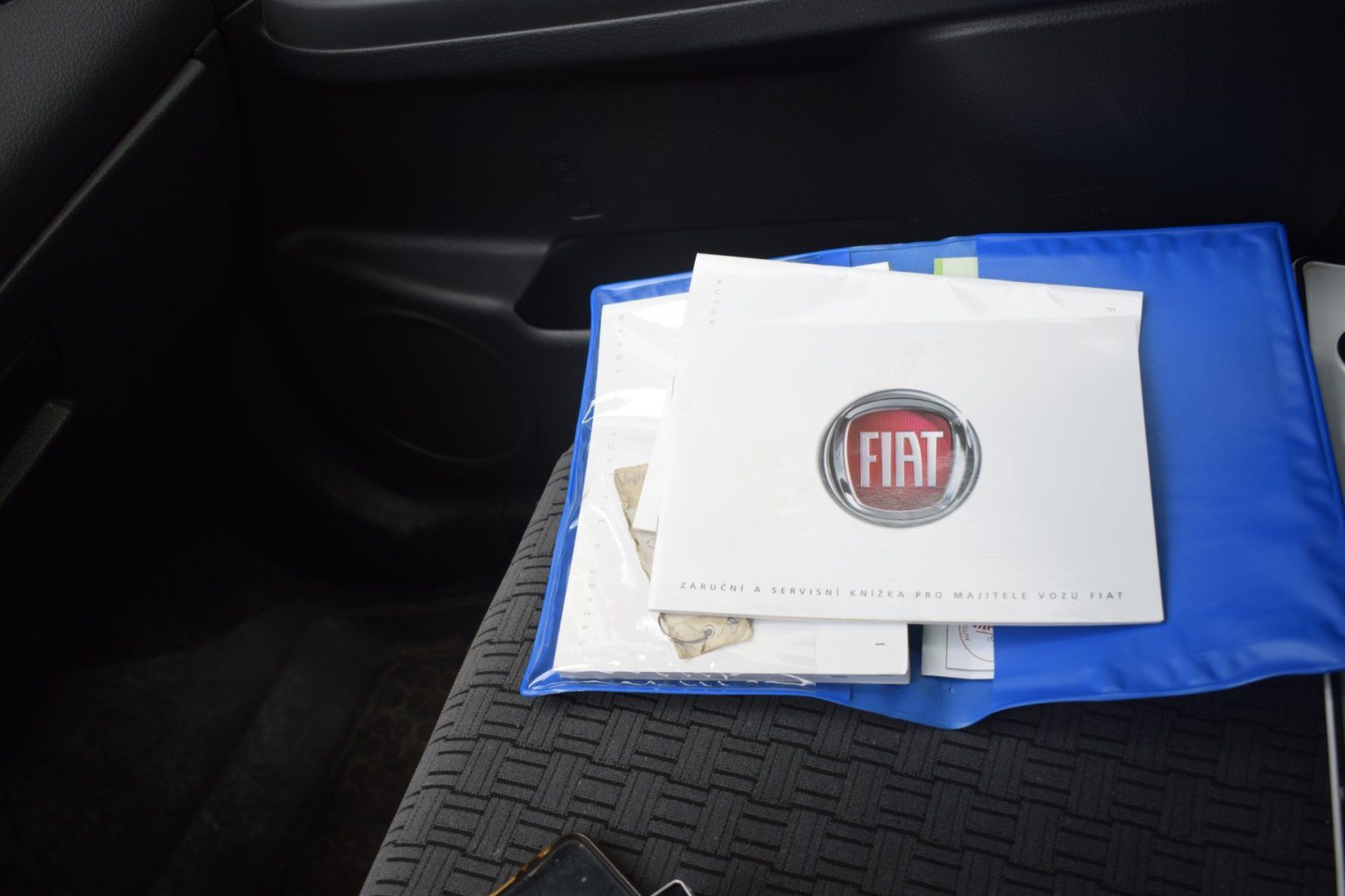 Fiat Sedici, 4x4 1,6i, koup. nové v ČR - fotka 6
