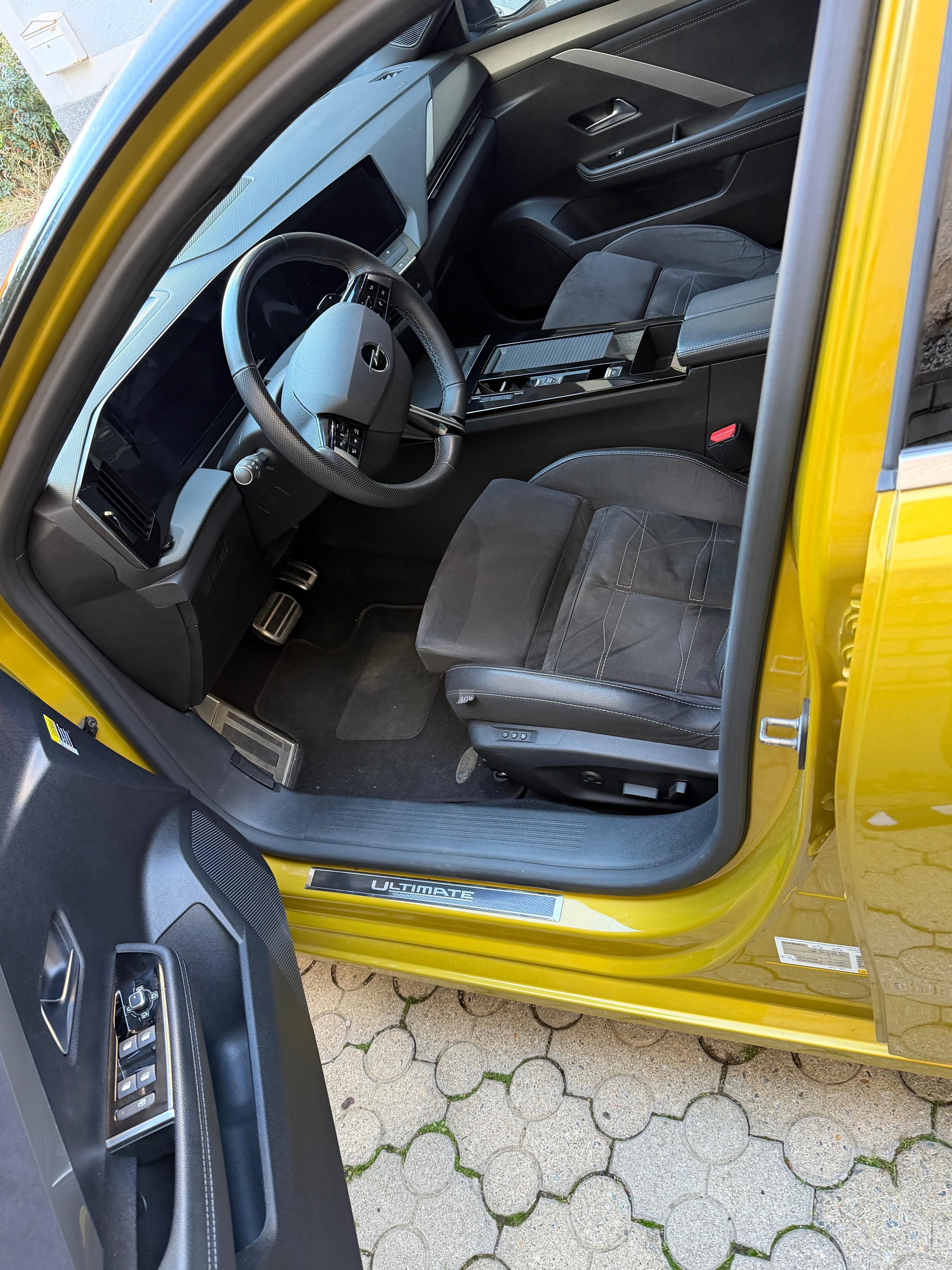Opel Astra, Maximální výbava, jiný vzhled - fotka 5