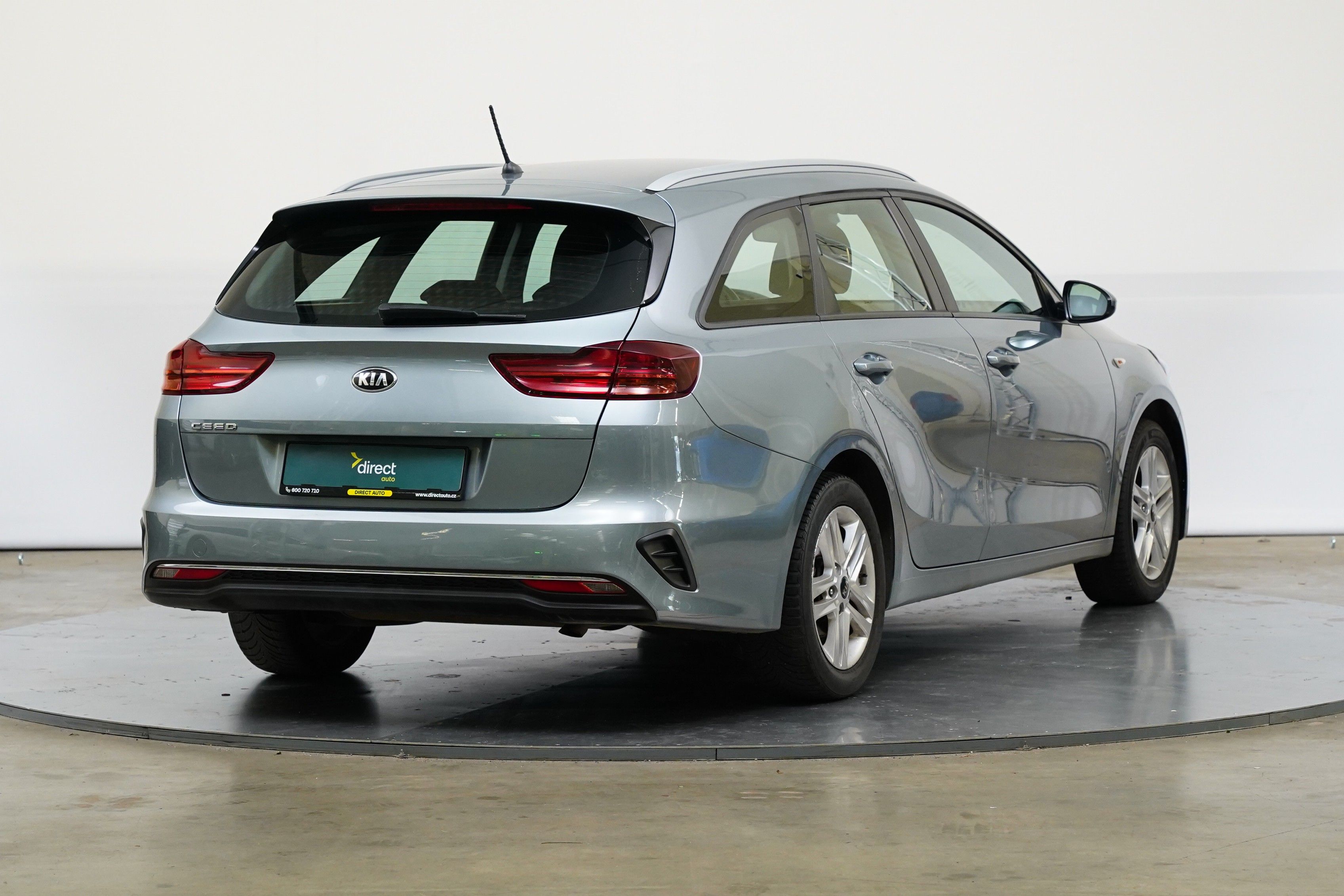 Kia Cee´d, Kia Ceed 1.4 73KW - fotka 2