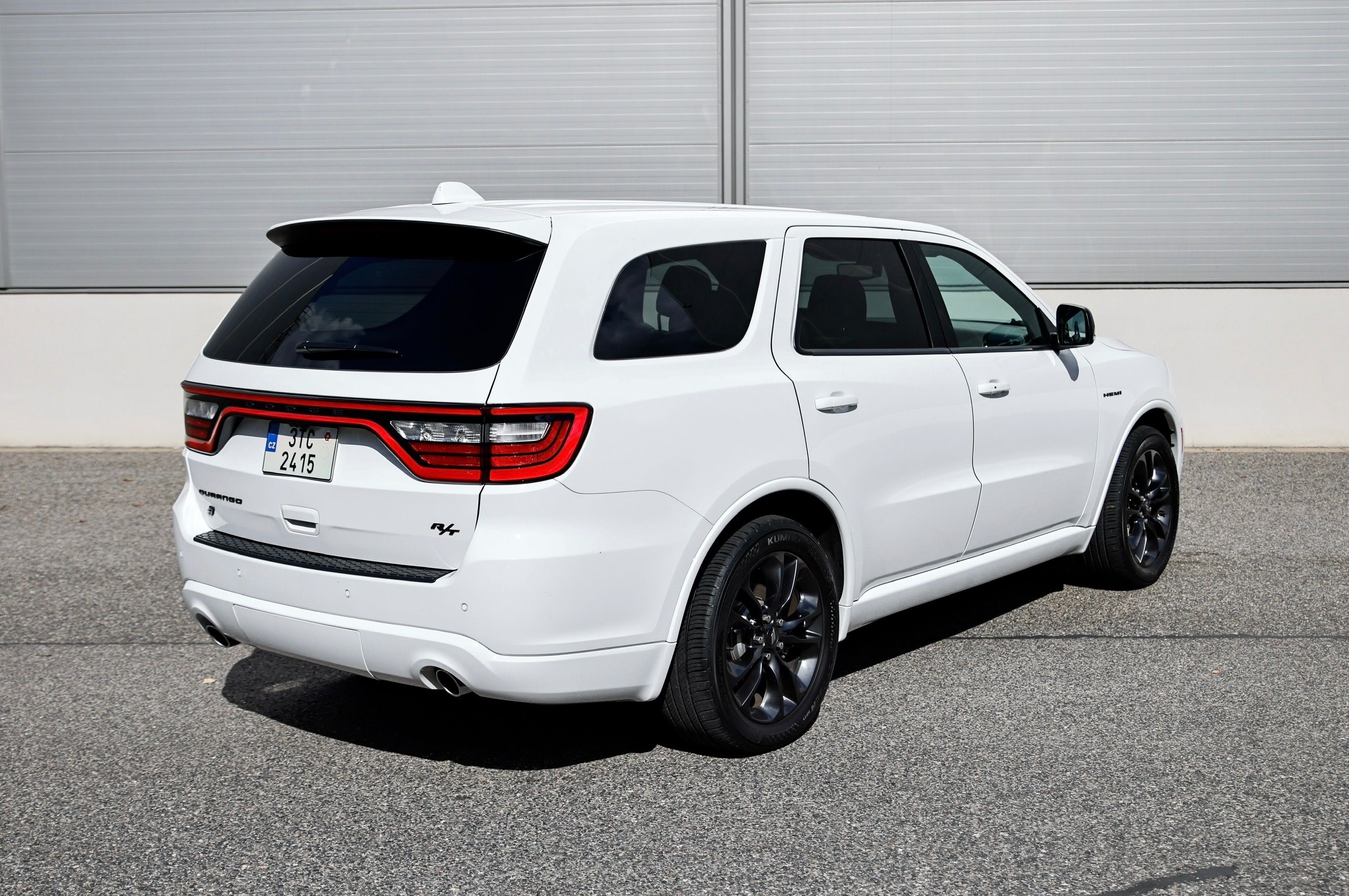 Dodge Durango, 5.7 V8 HEMI R/T,4x4, nebourané - fotka 5