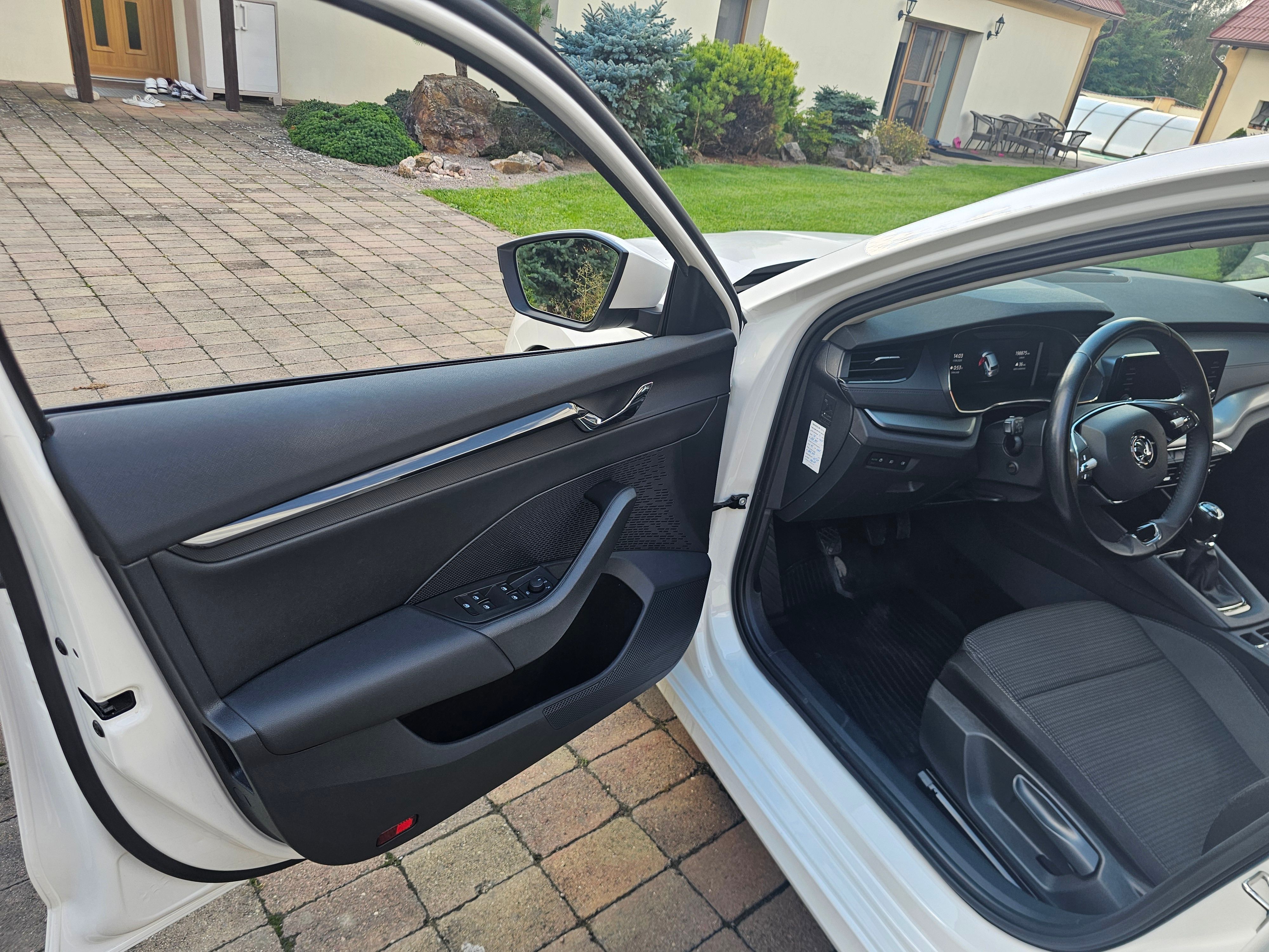 Škoda Octavia, 2.0 tdi pravidelny servis - fotka 4