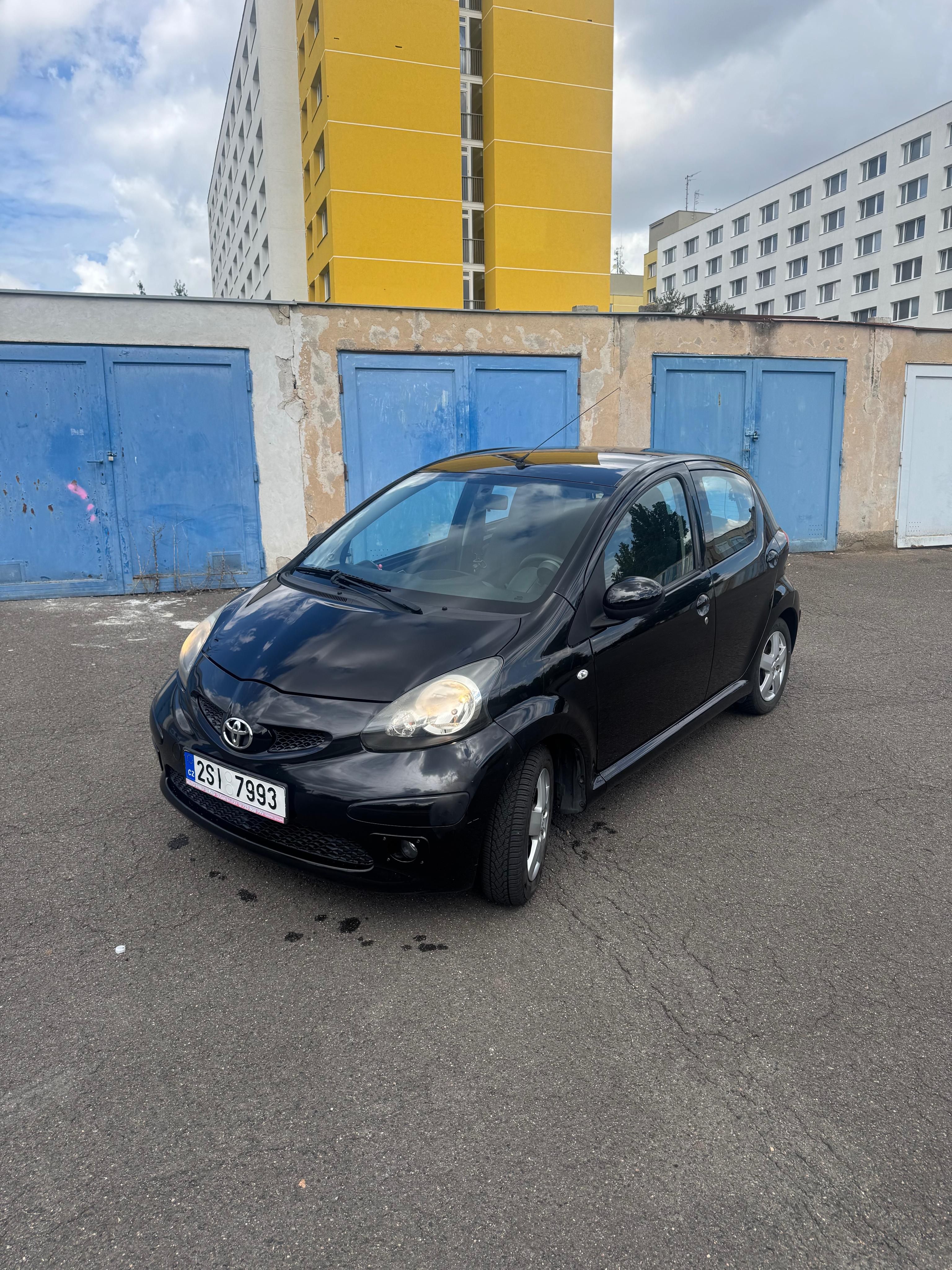 Toyota Aygo, 50kW, Klima, Servis, ČR - fotka 3