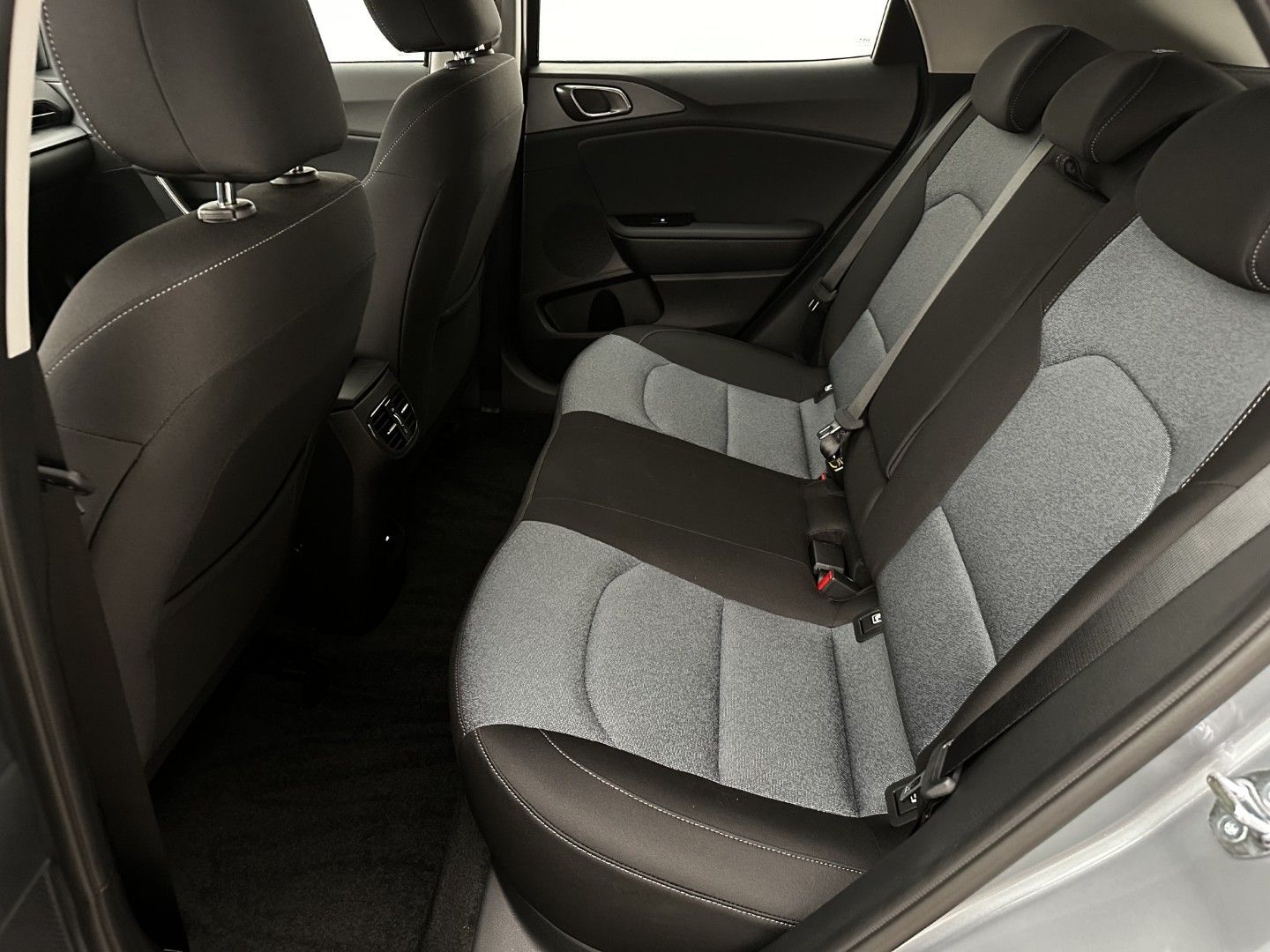 Kia XCee´d, 1.0T-GDi 85kW SPIN (2027) - fotka 5