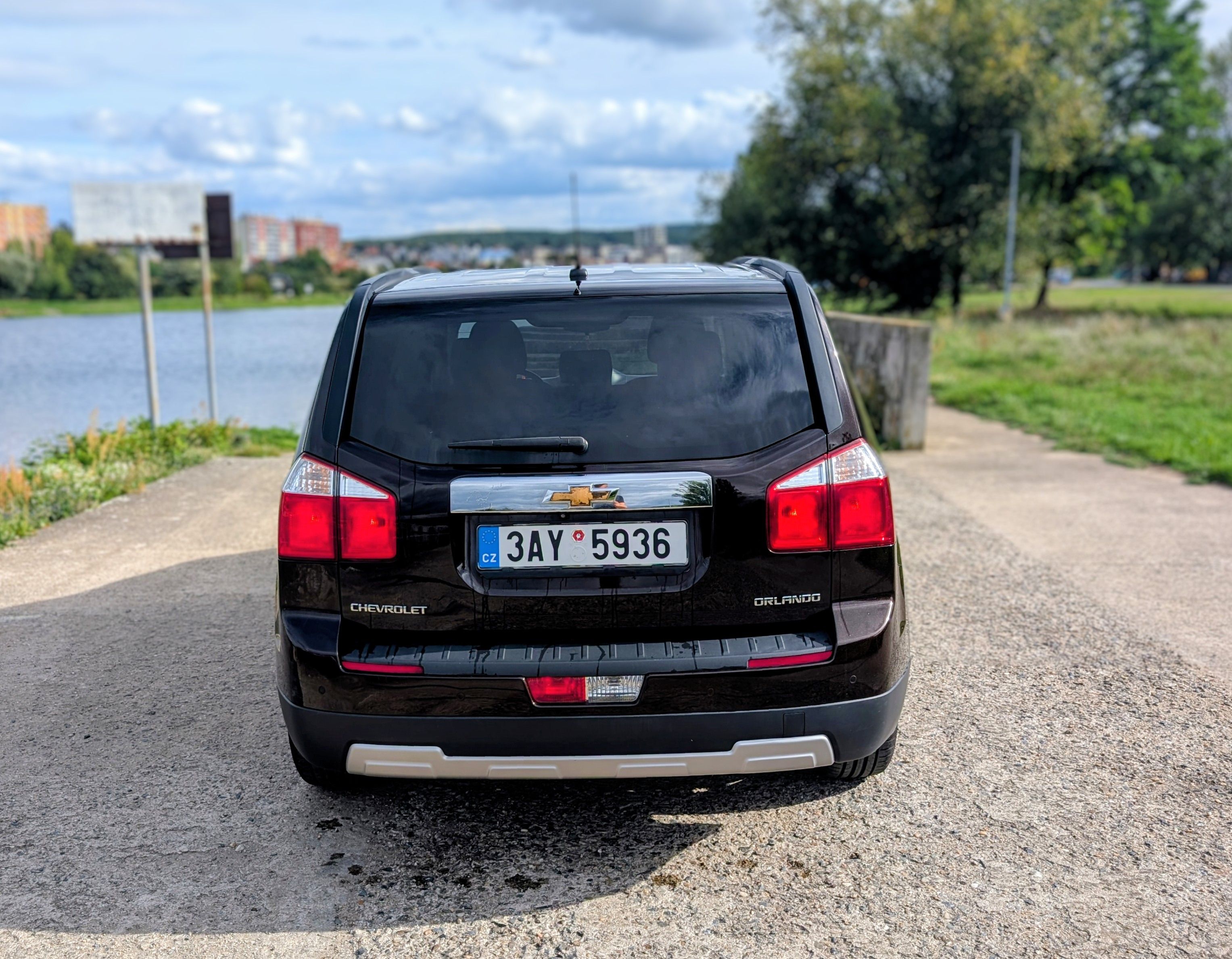 Chevrolet Orlando, 2.0D 120kW, 1.maj, ČR, hezký! - fotka 6