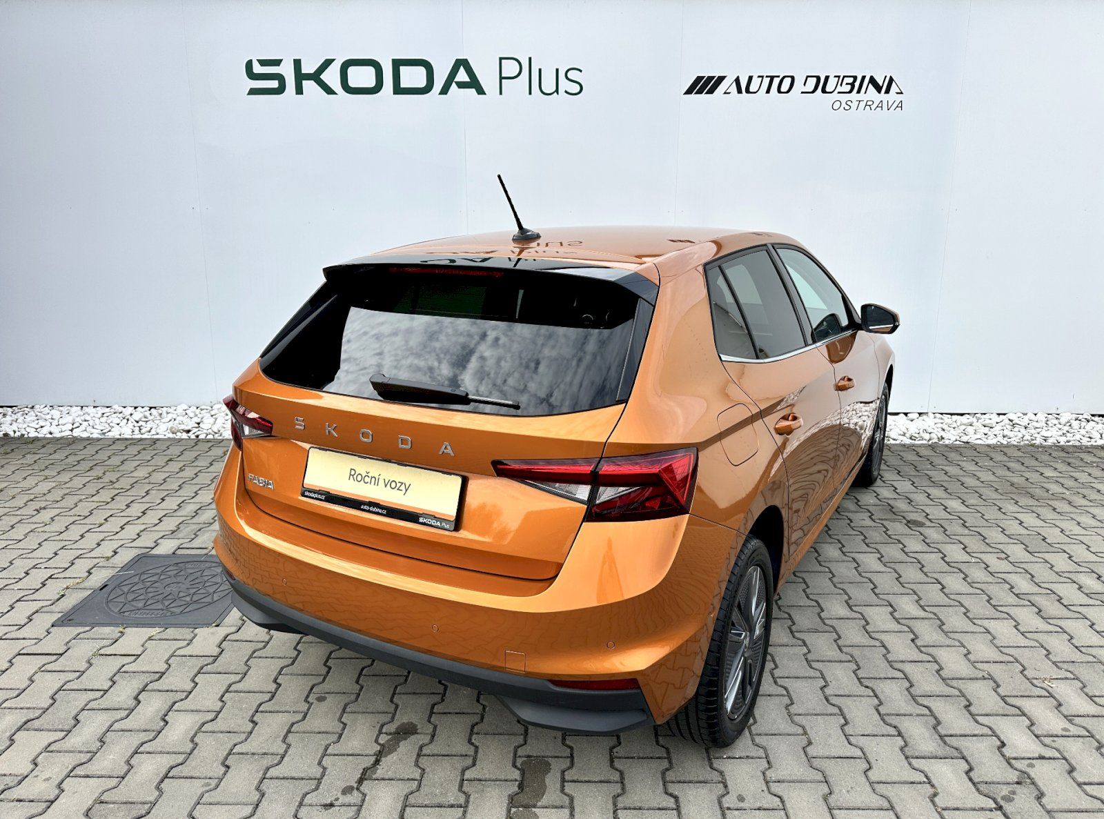 Škoda Fabia, 1.0 TSI 85kW MP6 Top Selection - fotka 2