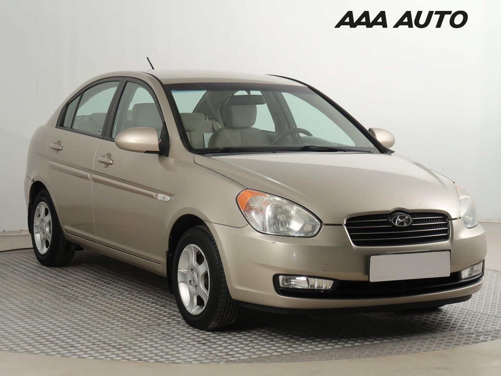 Hyundai Accent, 1.5 CRDi, ČR,1.maj, Tažné